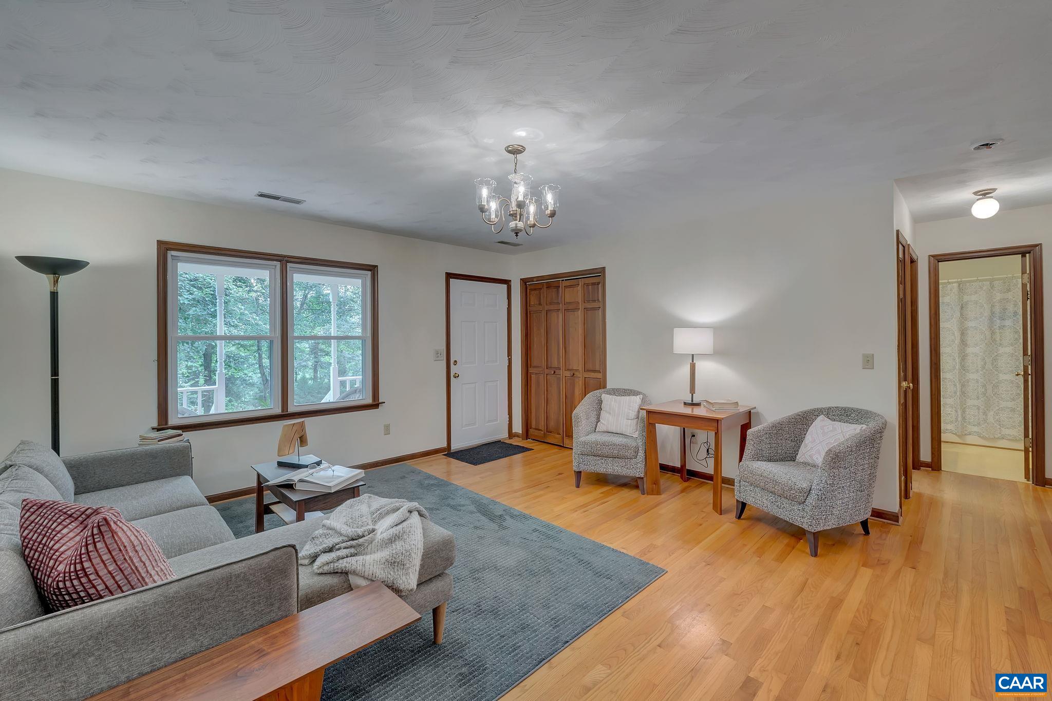 4428 BLENHEIM RD
