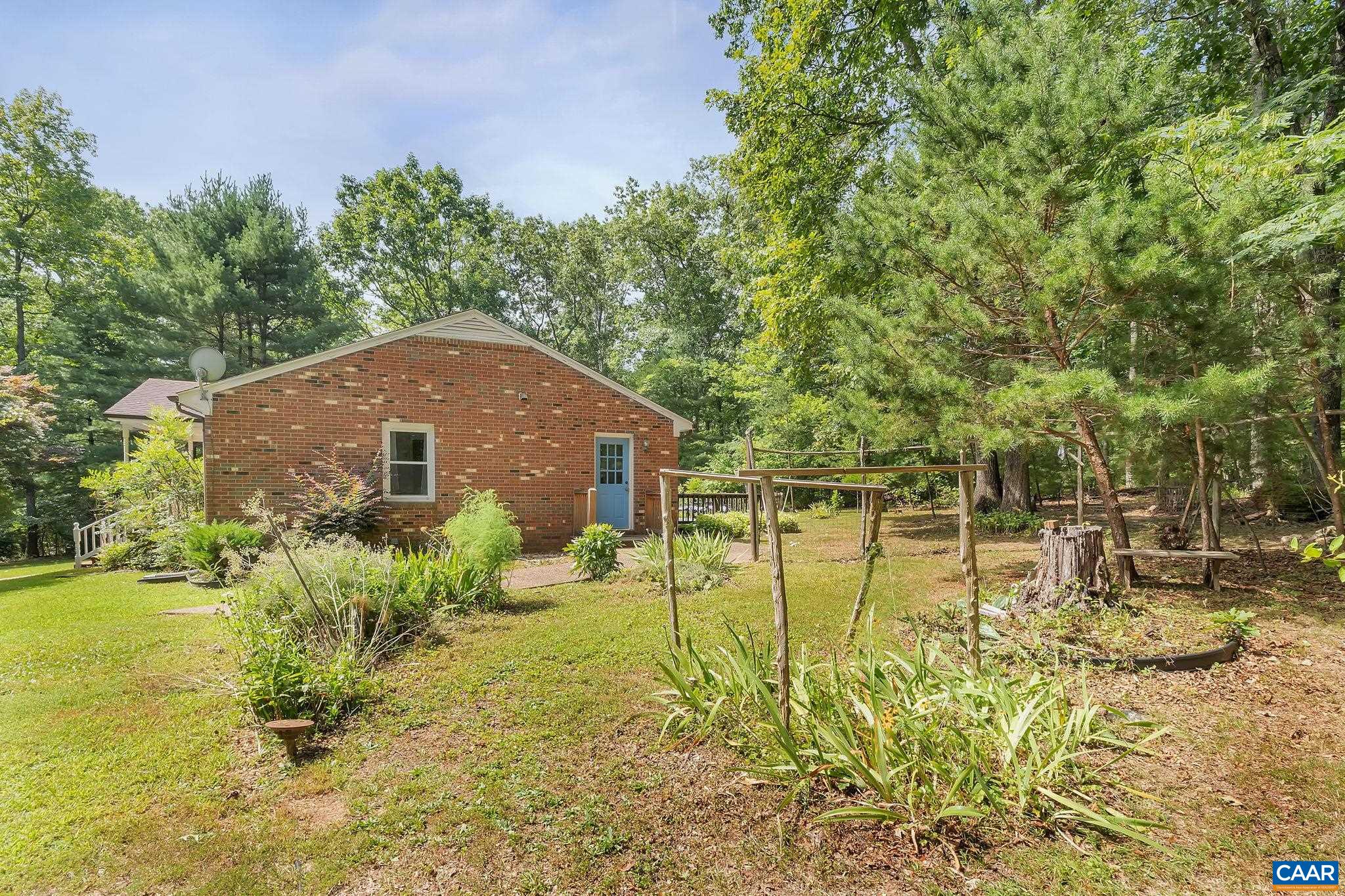 4428 BLENHEIM RD