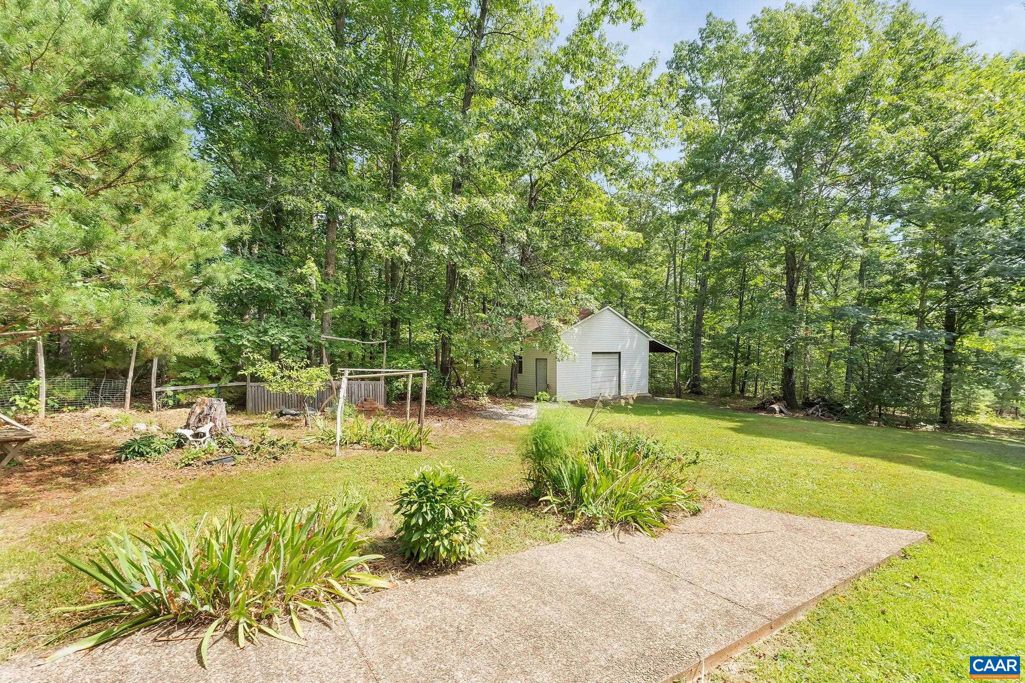 4428 BLENHEIM RD