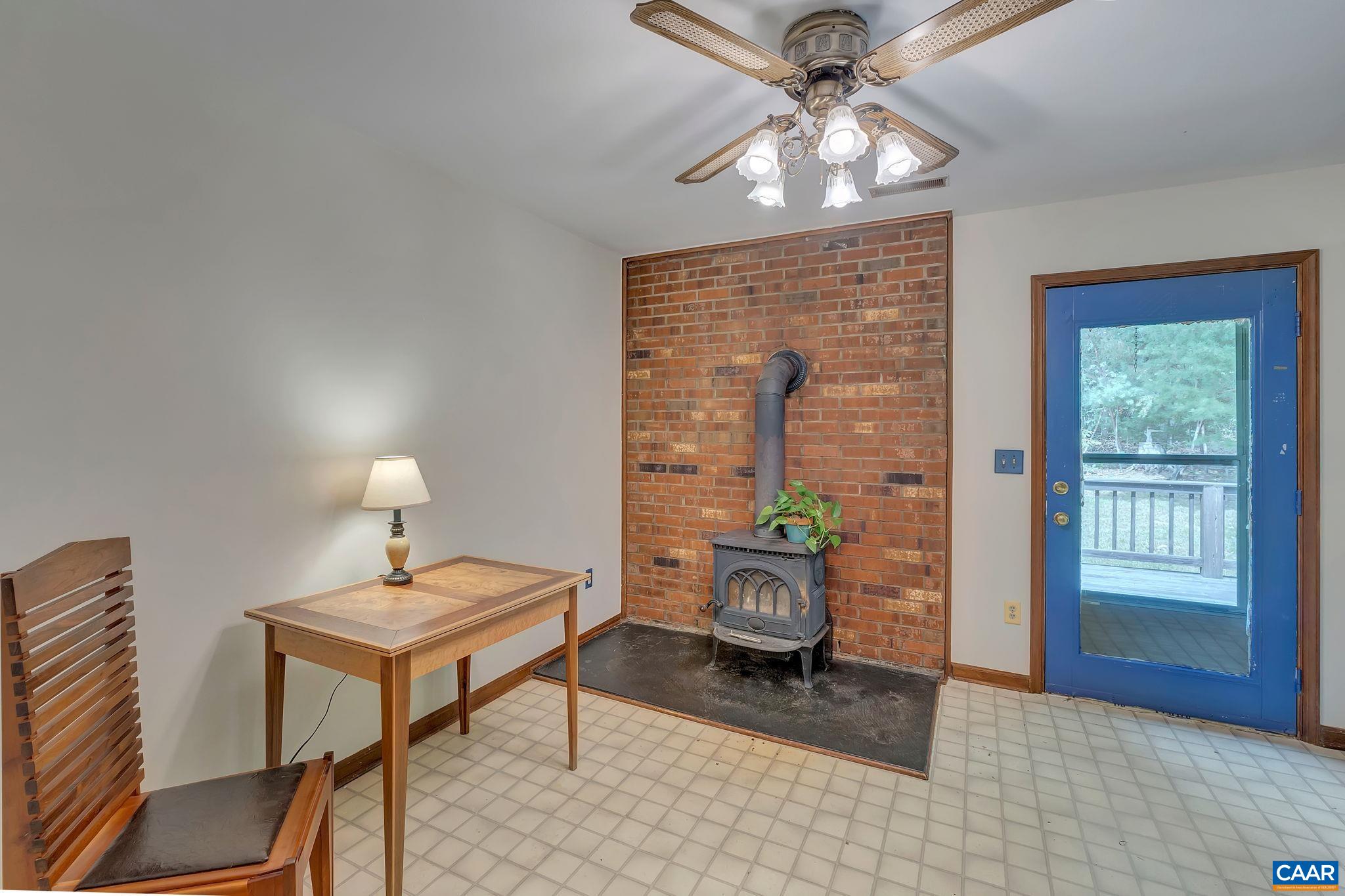 4428 BLENHEIM RD