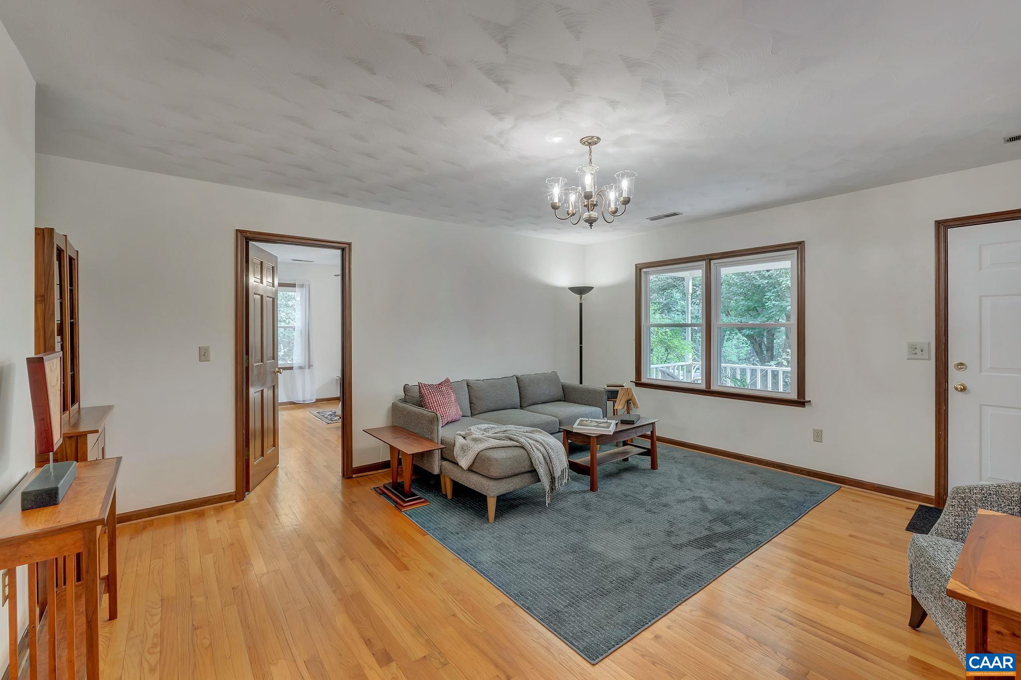 4428 BLENHEIM RD