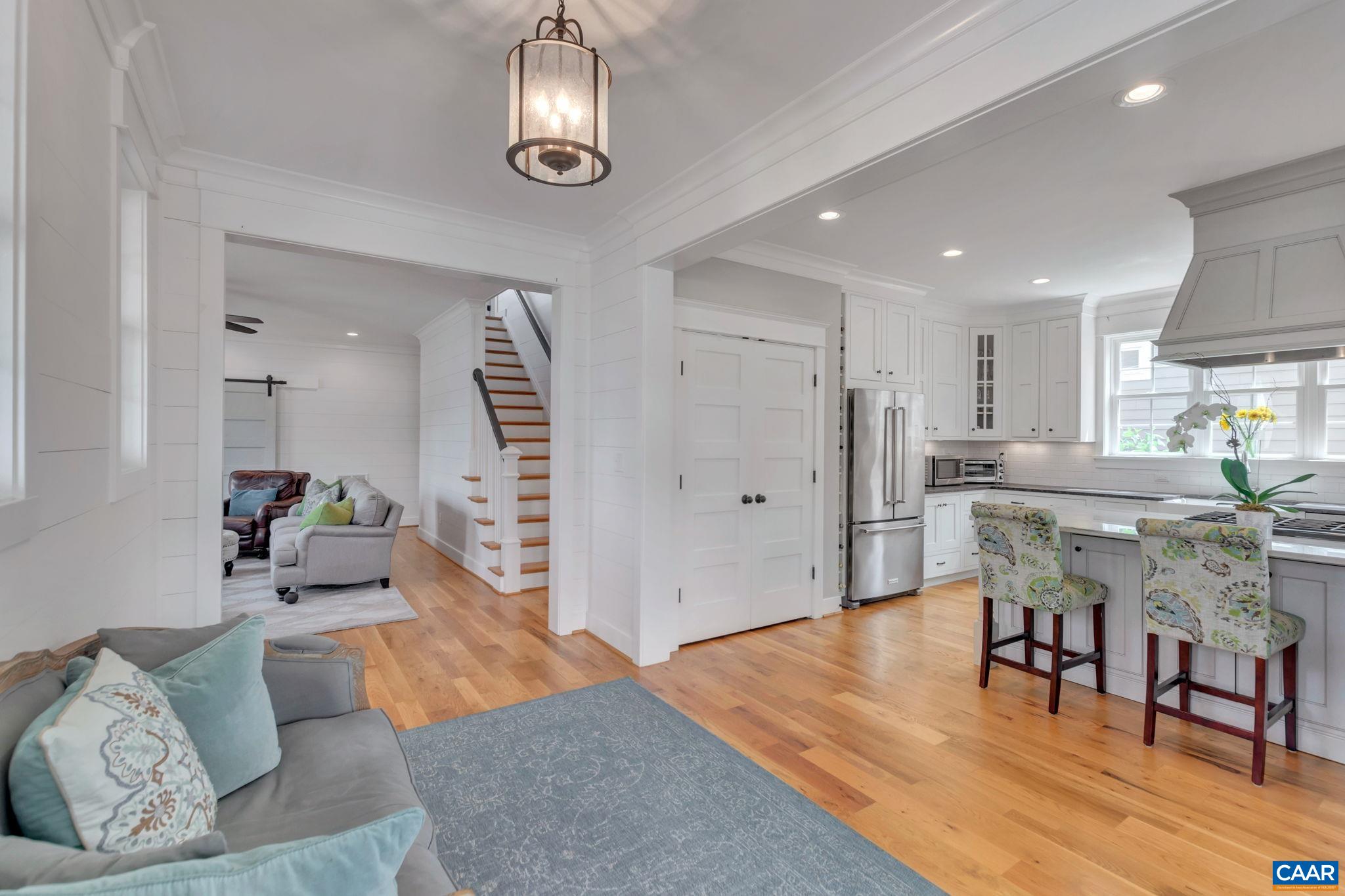 772 GOLF VIEW DR