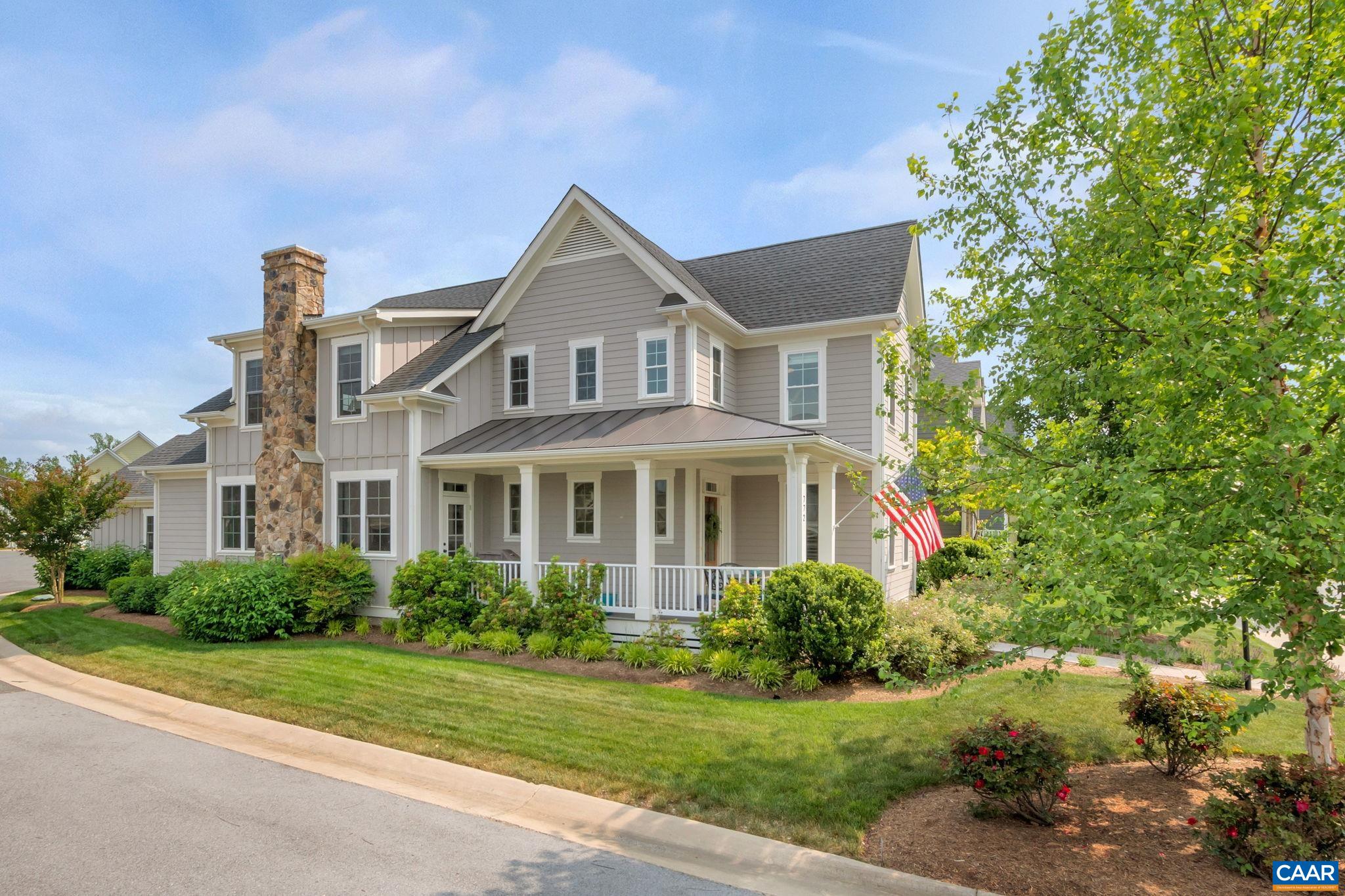 772 GOLF VIEW DR