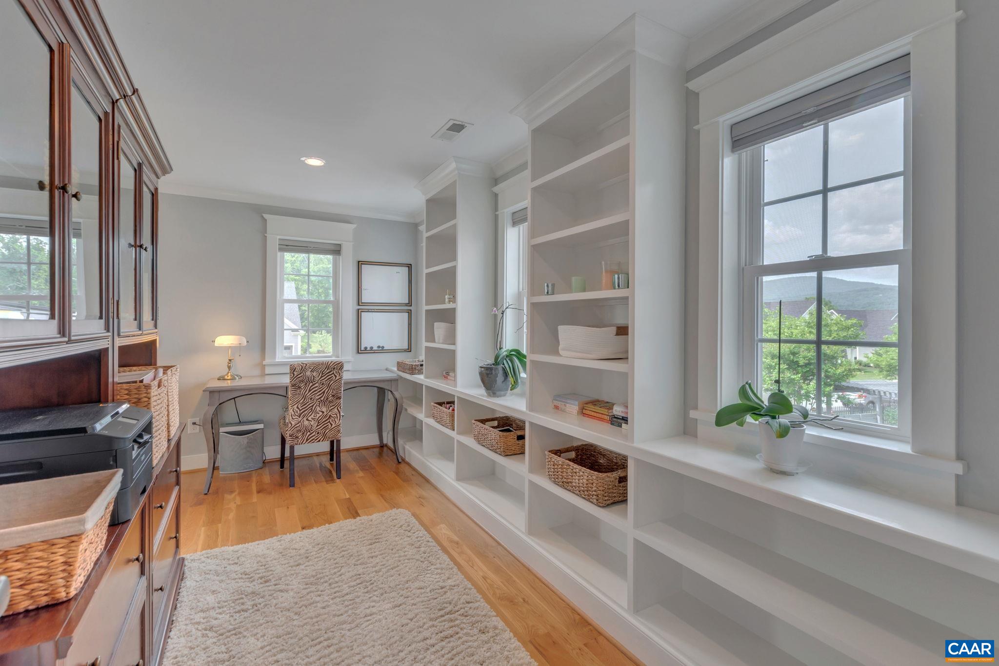 772 GOLF VIEW DR