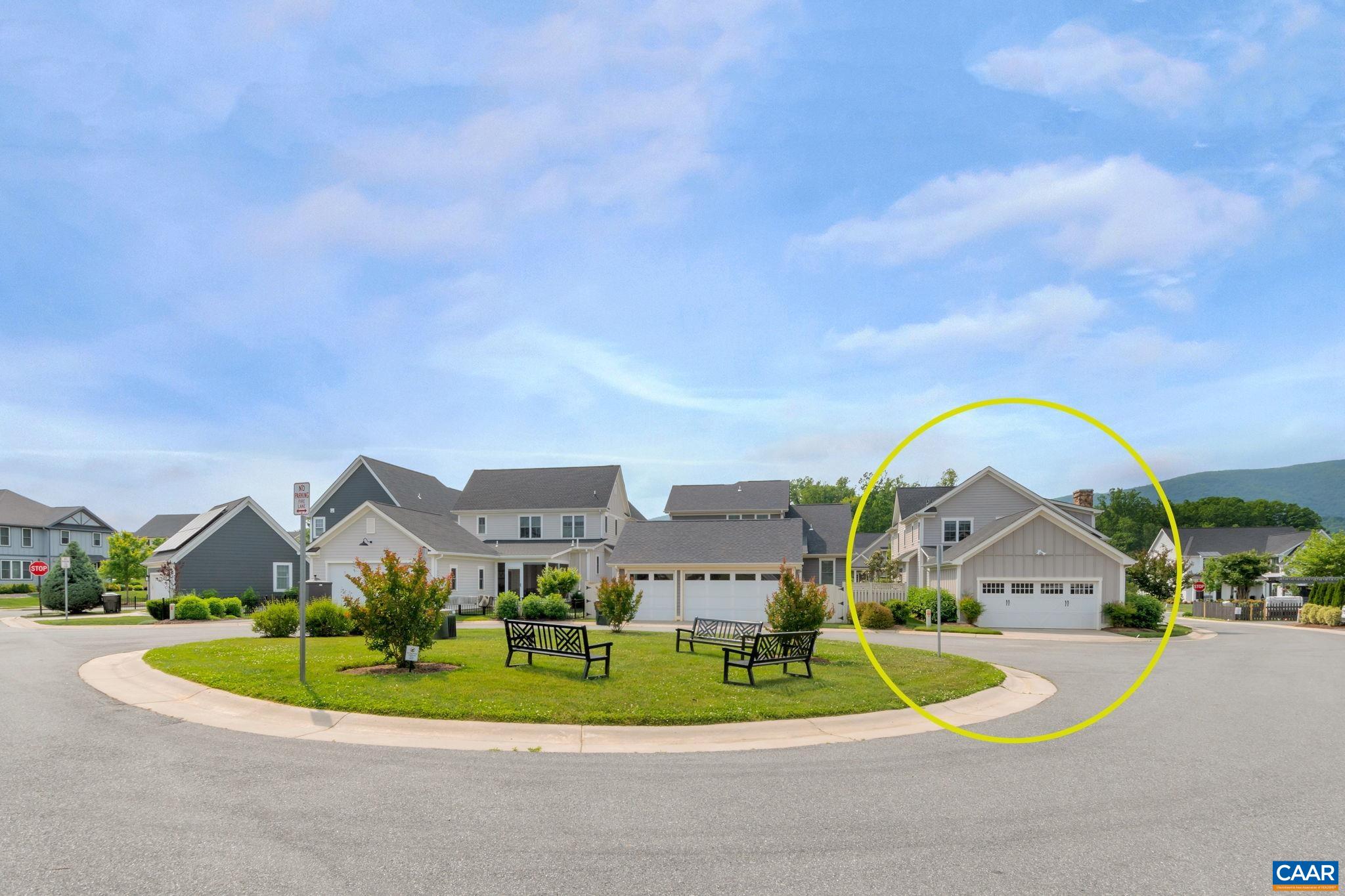 772 GOLF VIEW DR