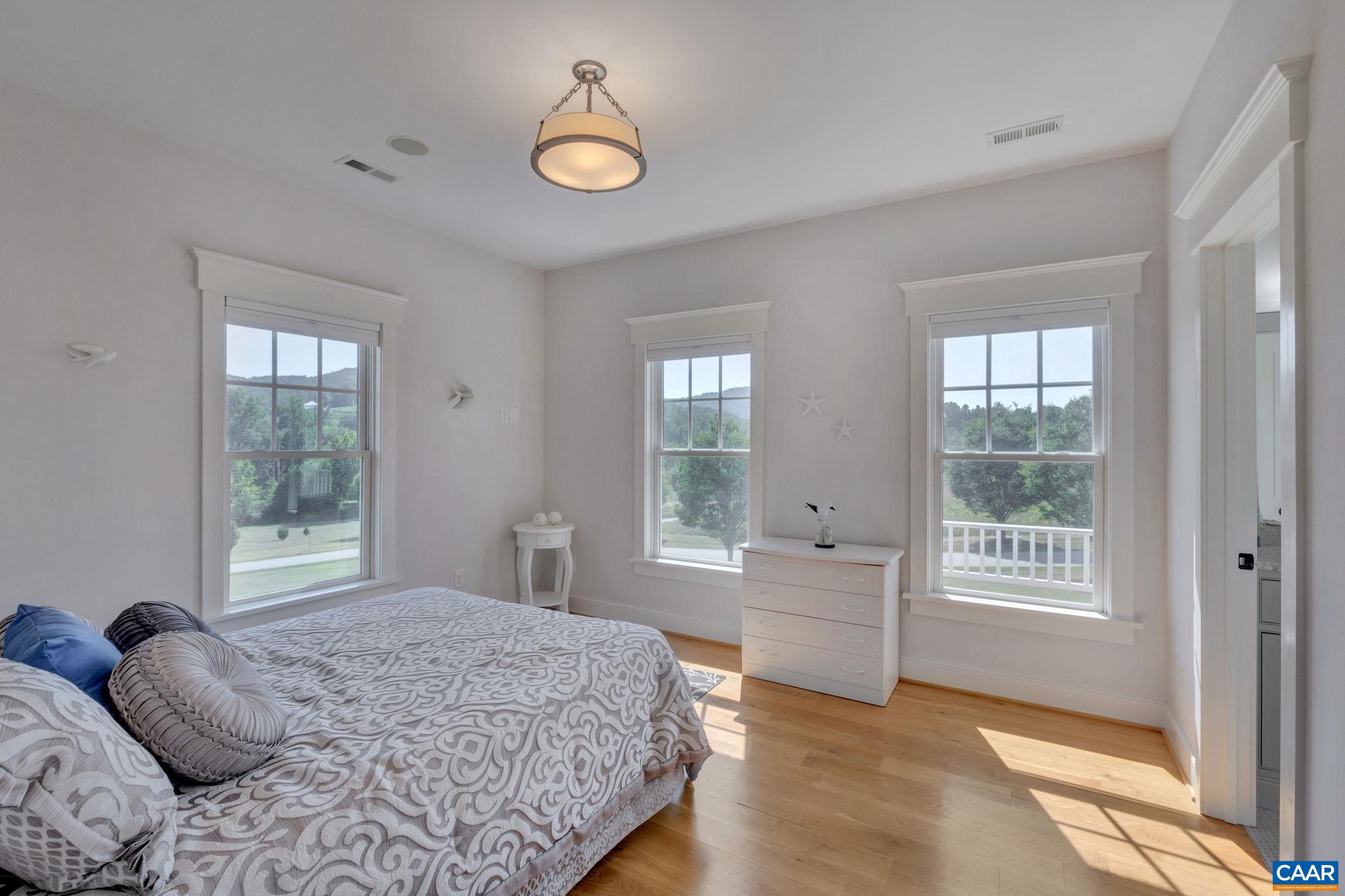 313 RAGGED MOUNTAIN DR
