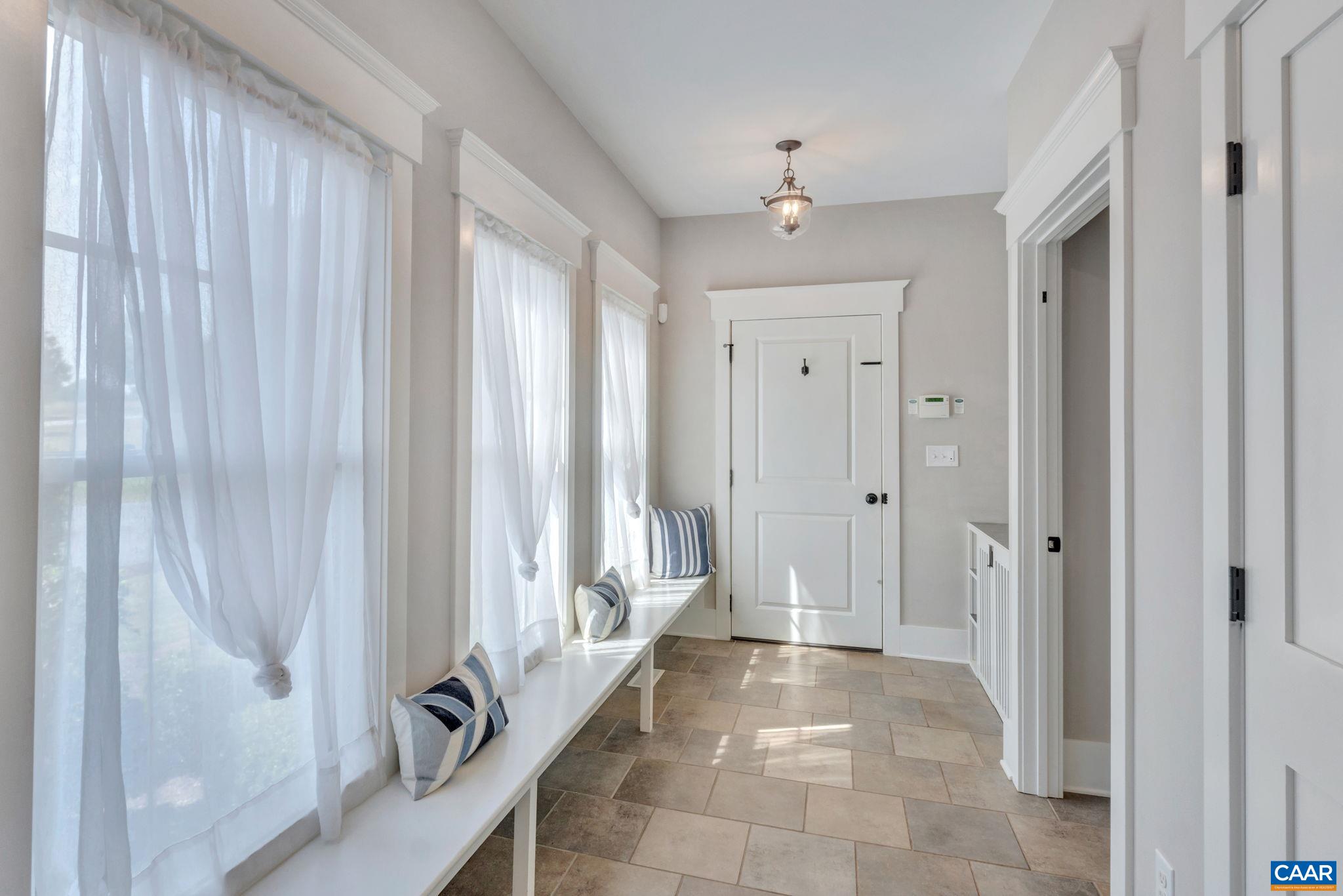 313 RAGGED MOUNTAIN DR