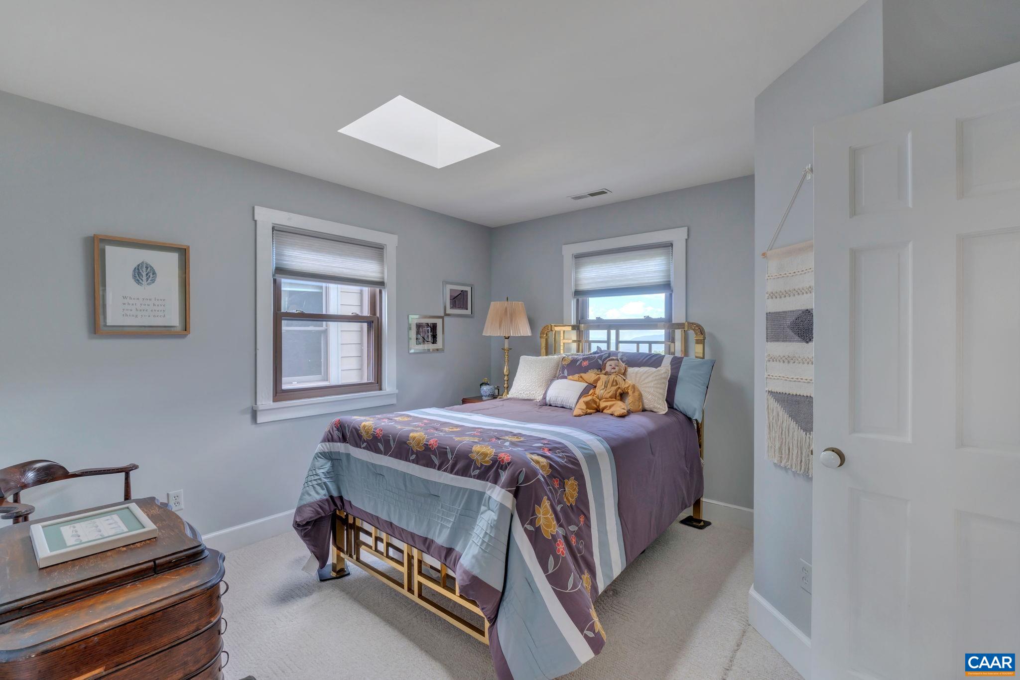 221 OLD STONY RIDGE RD