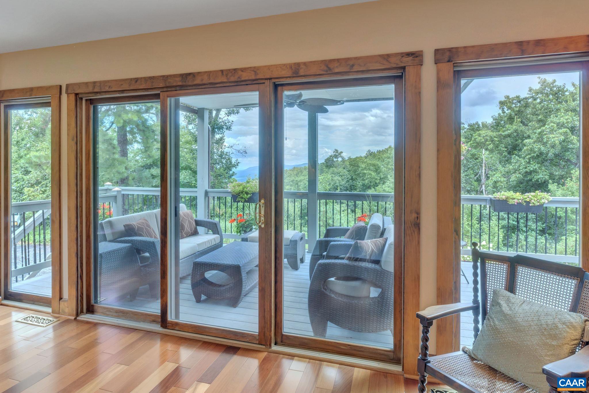 221 OLD STONY RIDGE RD