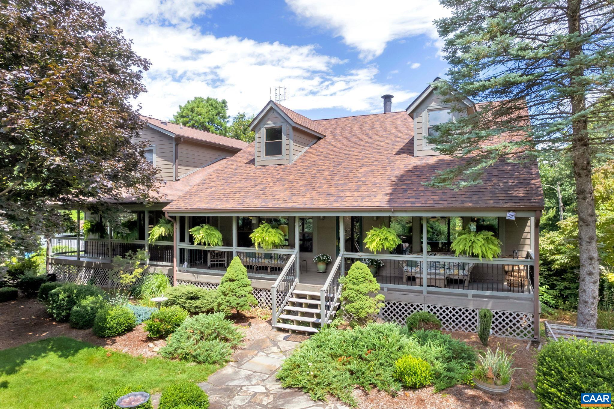 221 OLD STONY RIDGE RD