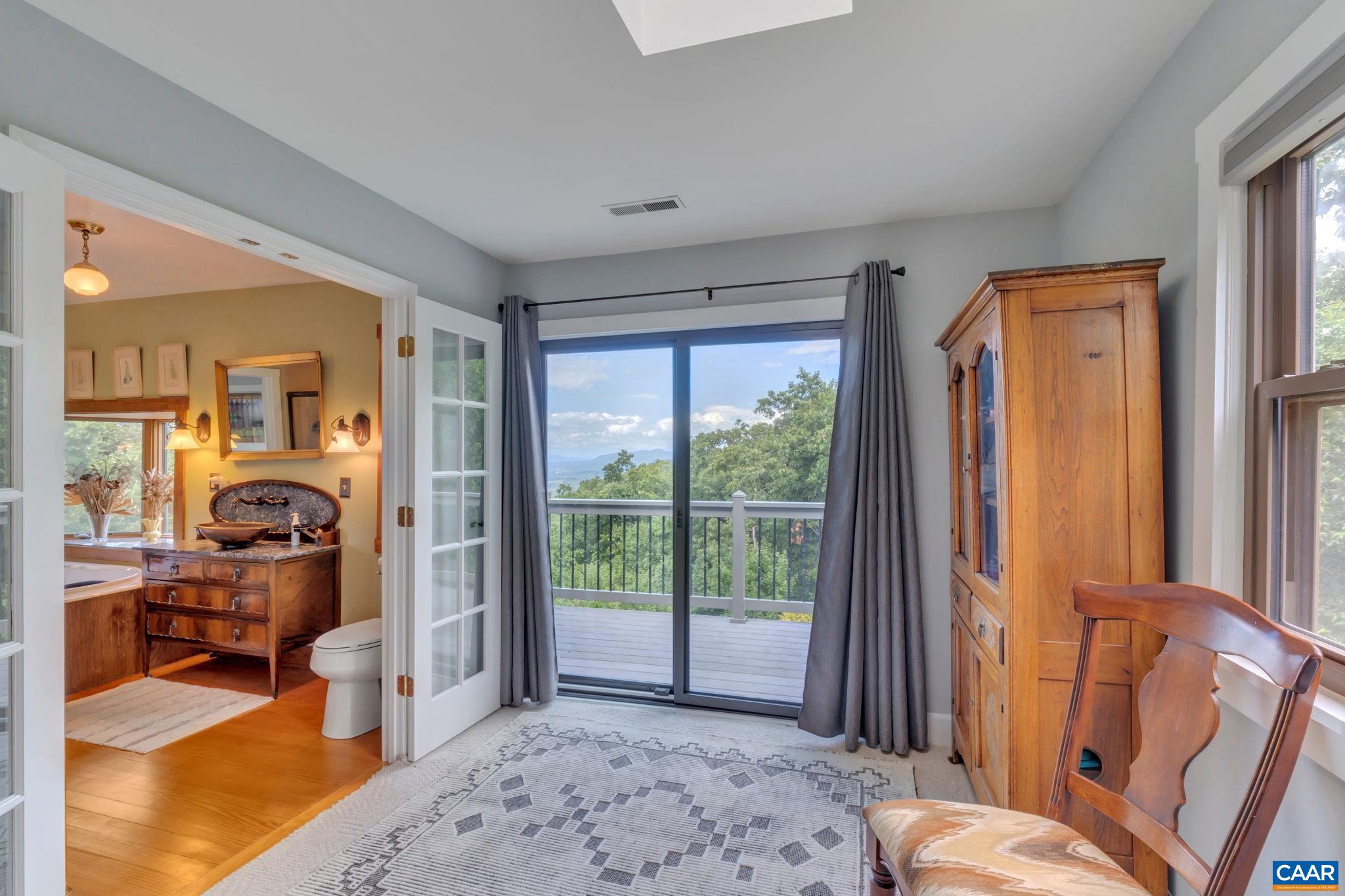 221 OLD STONY RIDGE RD