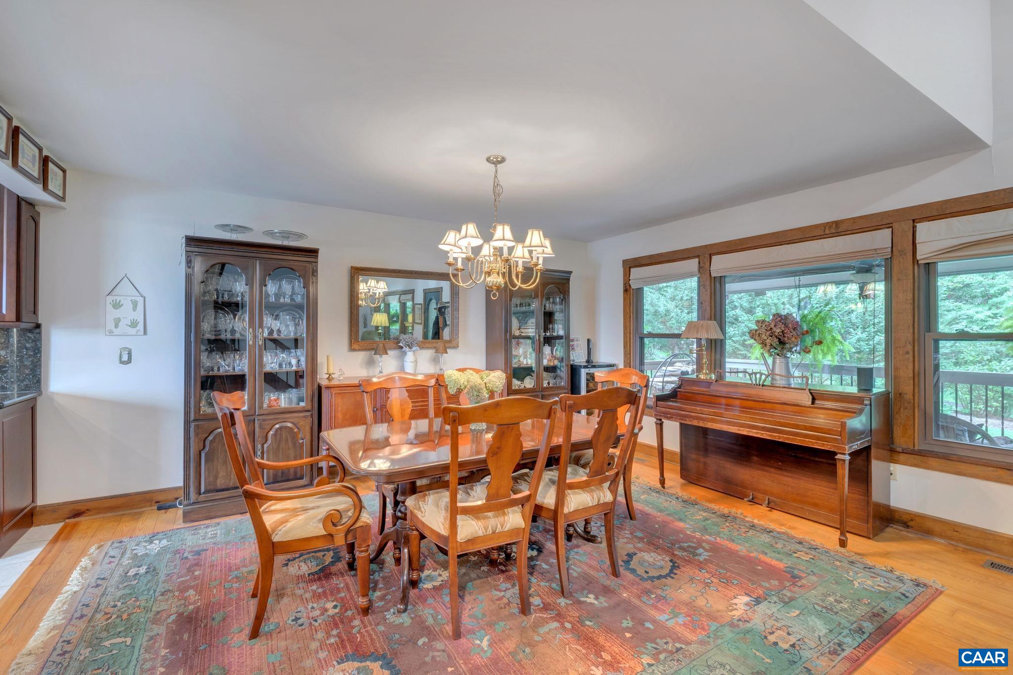 221 OLD STONY RIDGE RD
