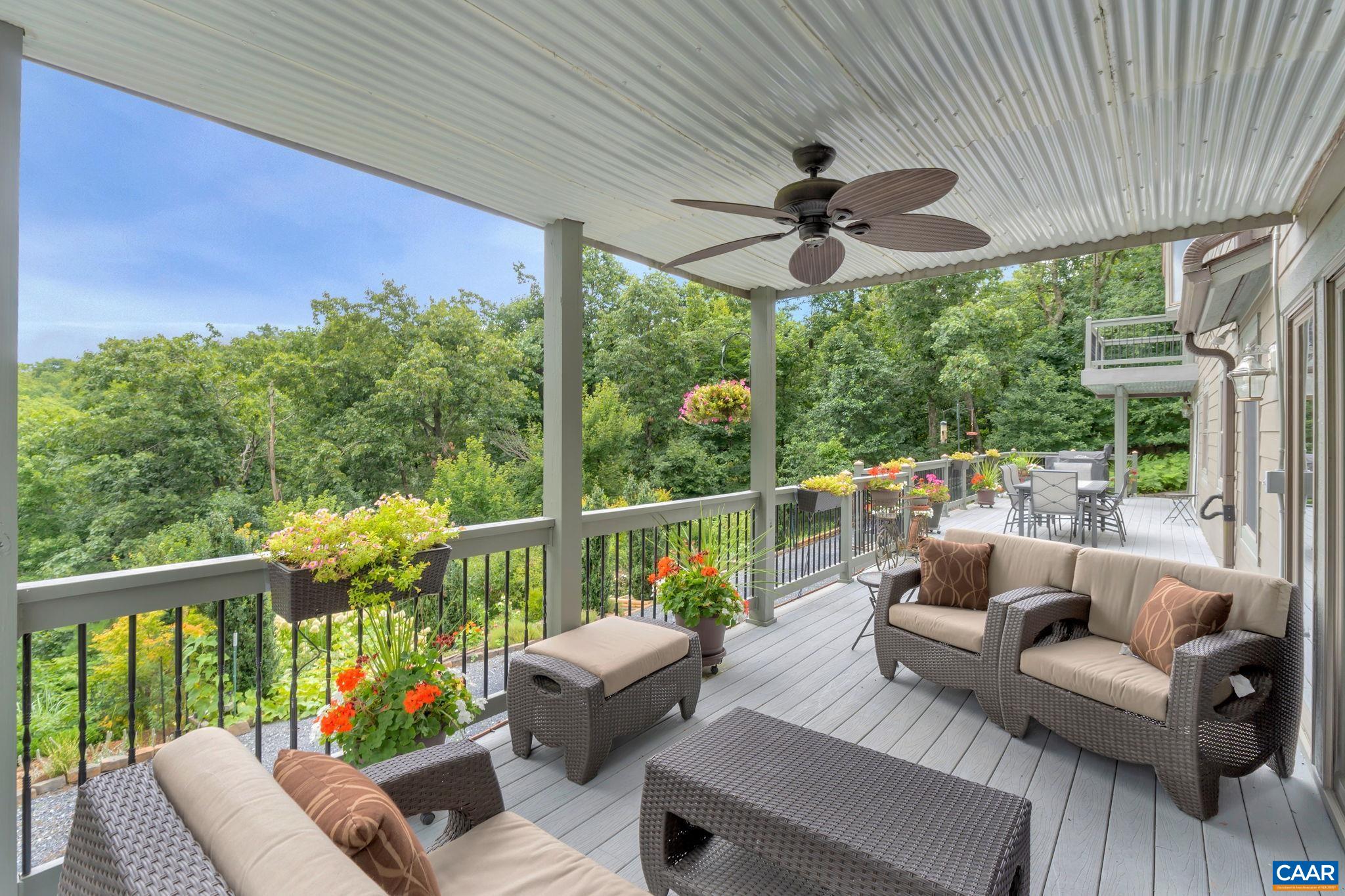 221 OLD STONY RIDGE RD