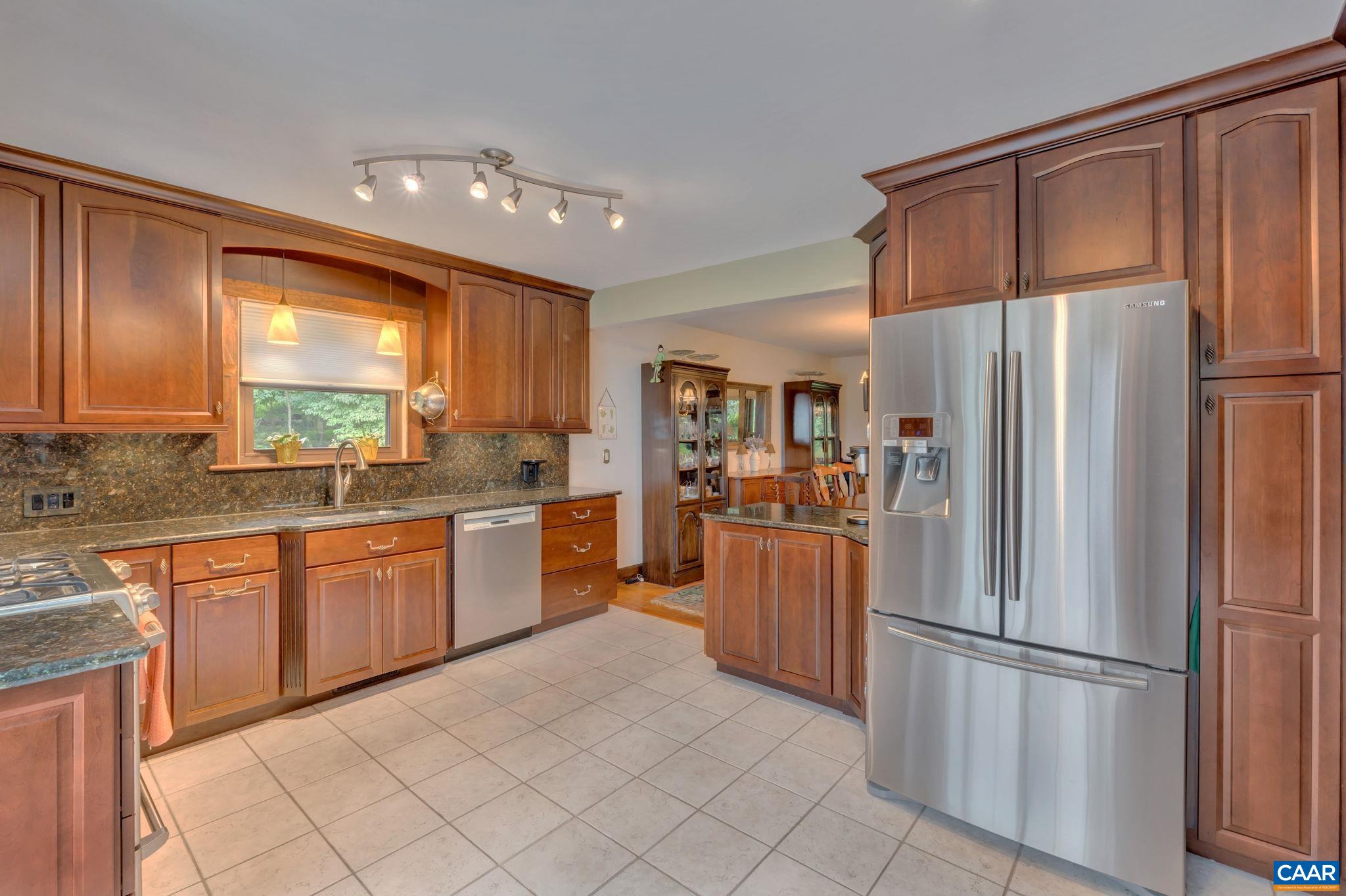 221 OLD STONY RIDGE RD