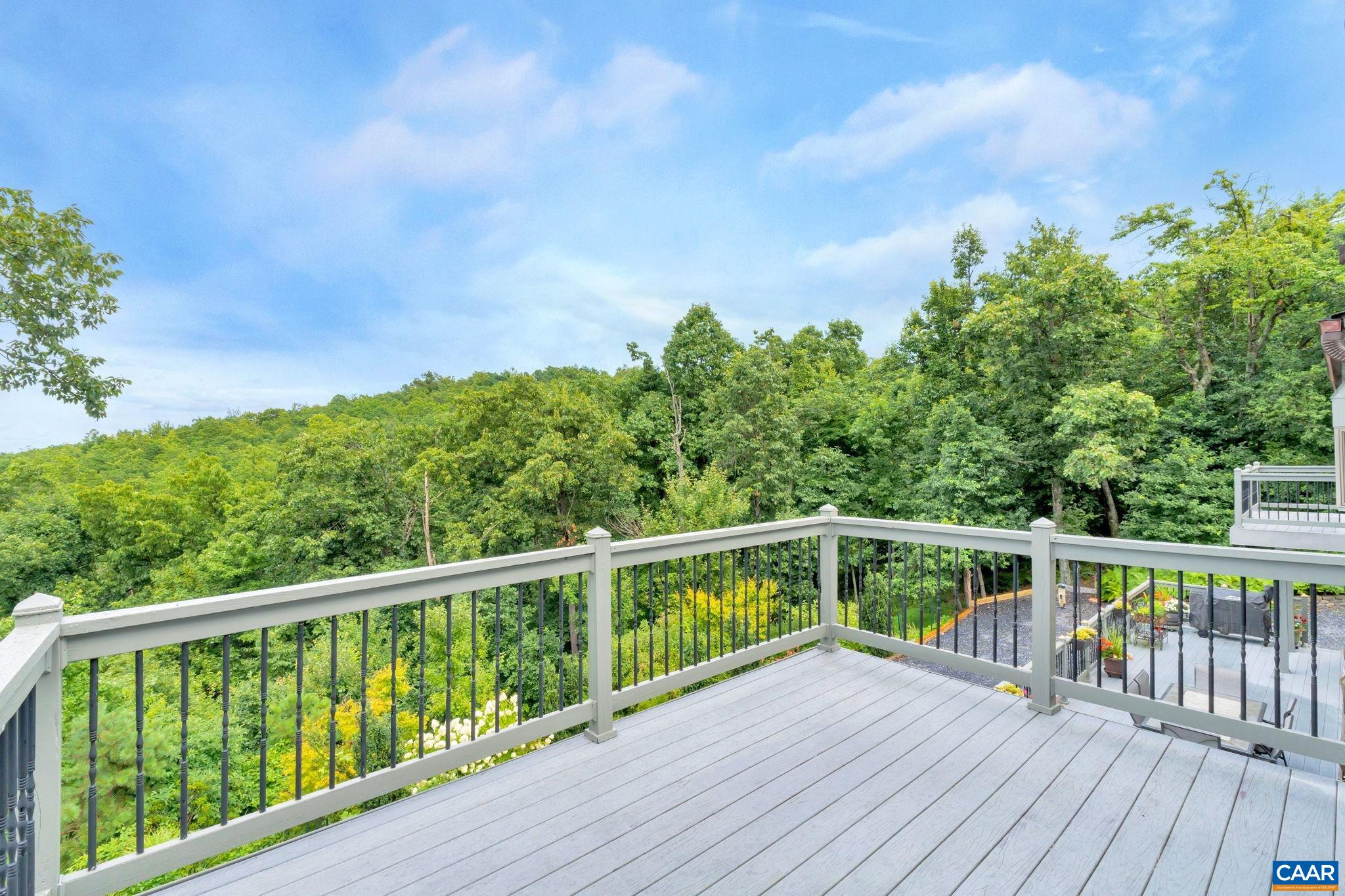 221 OLD STONY RIDGE RD