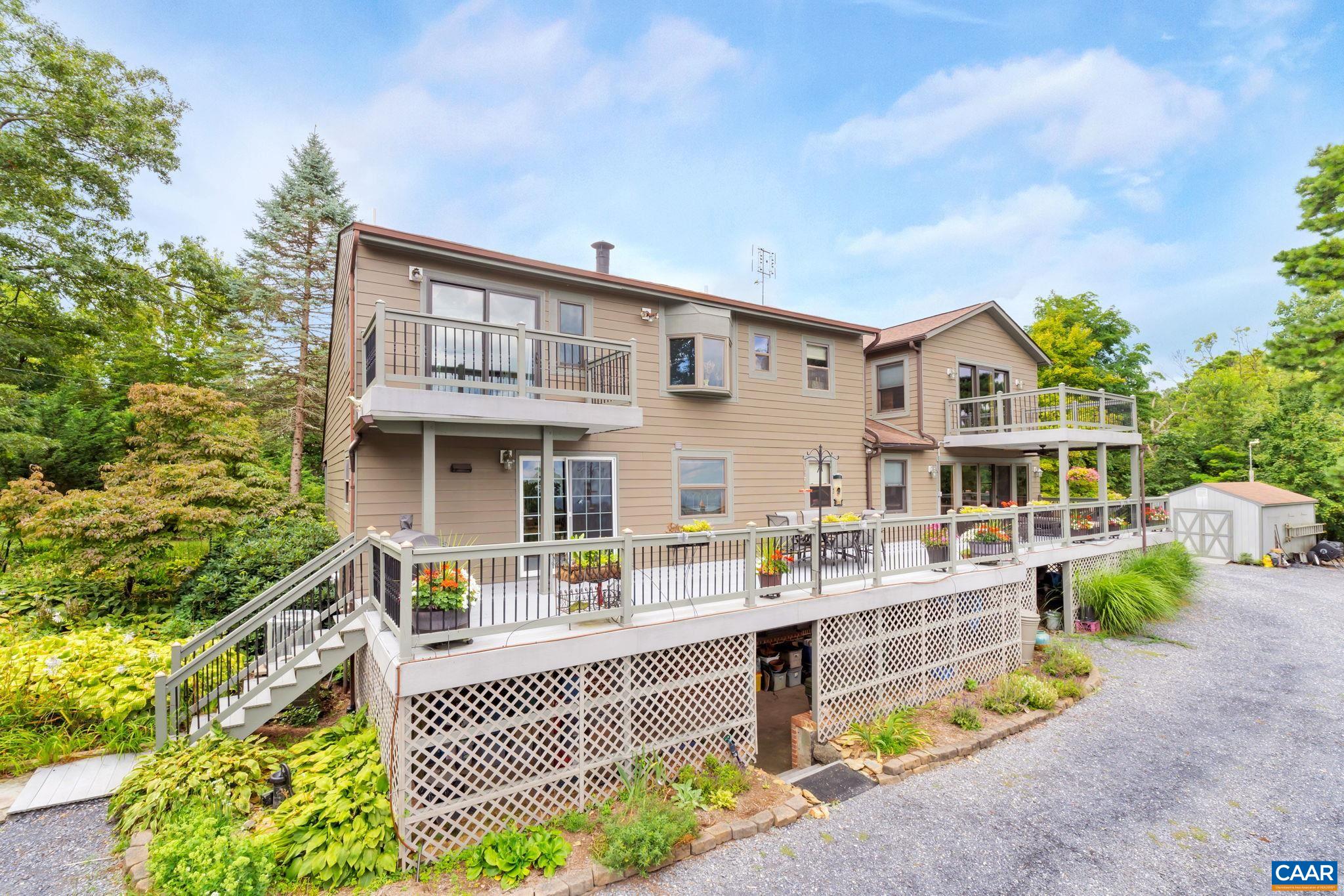 221 OLD STONY RIDGE RD