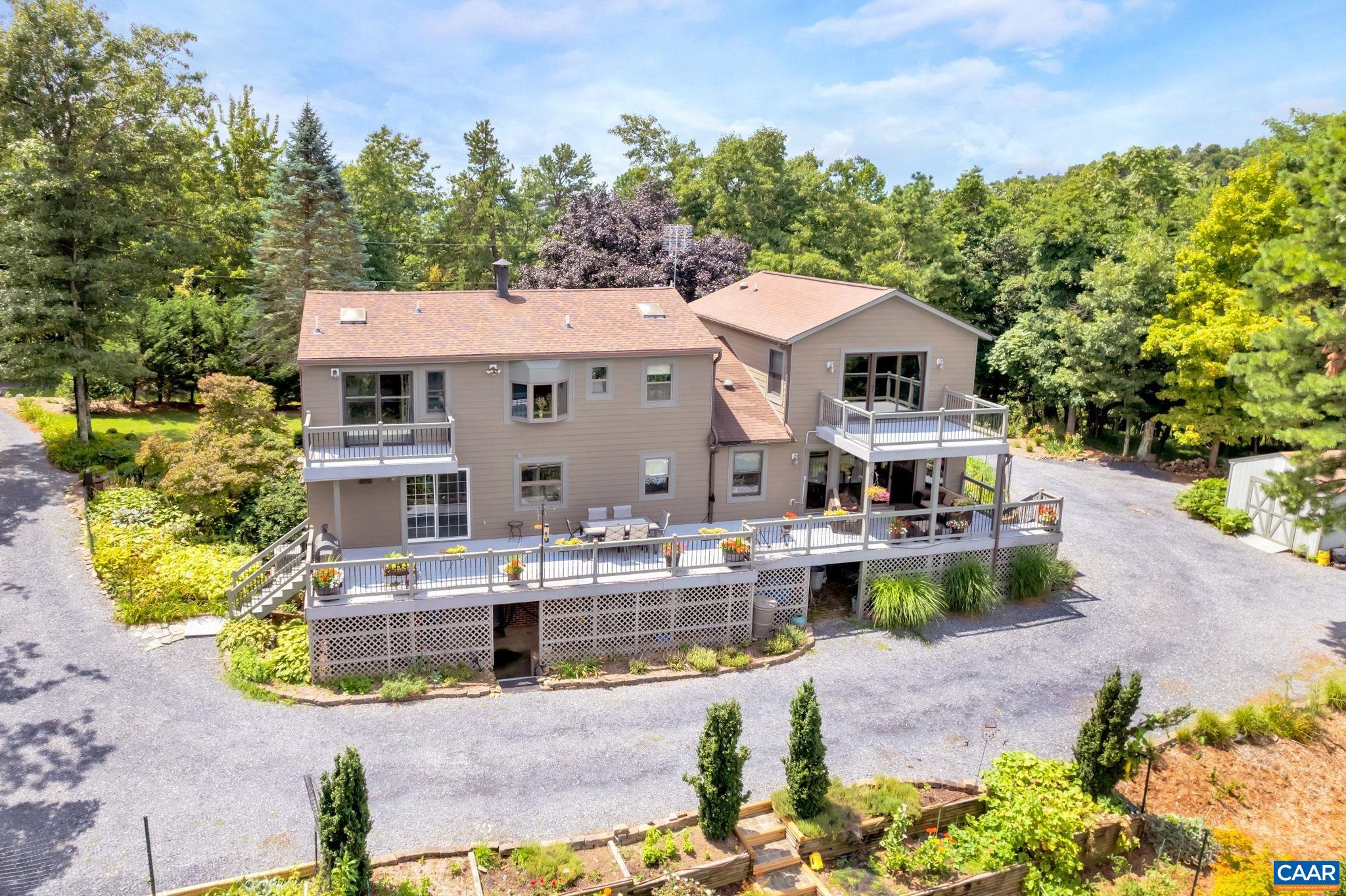 221 OLD STONY RIDGE RD