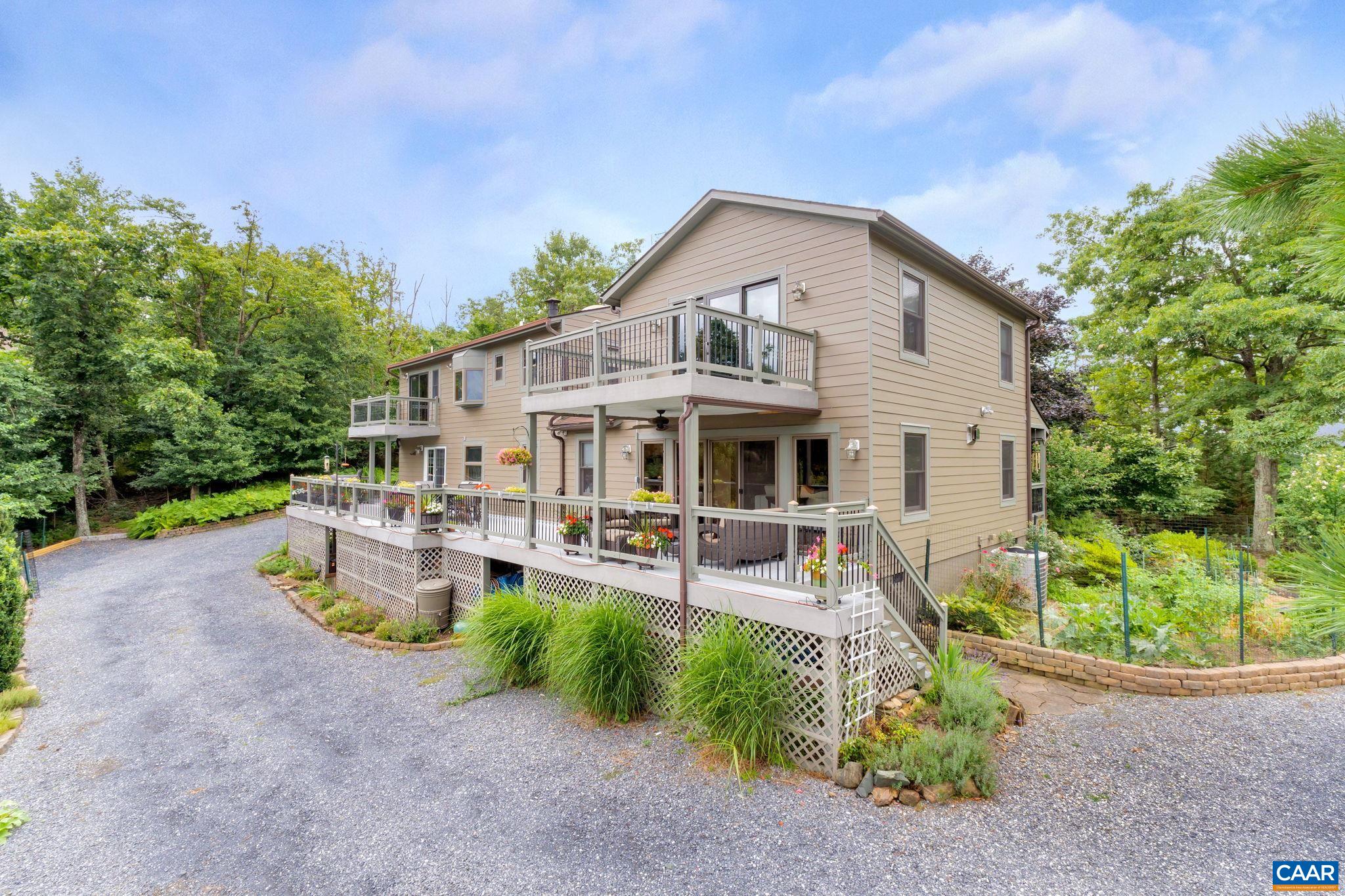 221 OLD STONY RIDGE RD