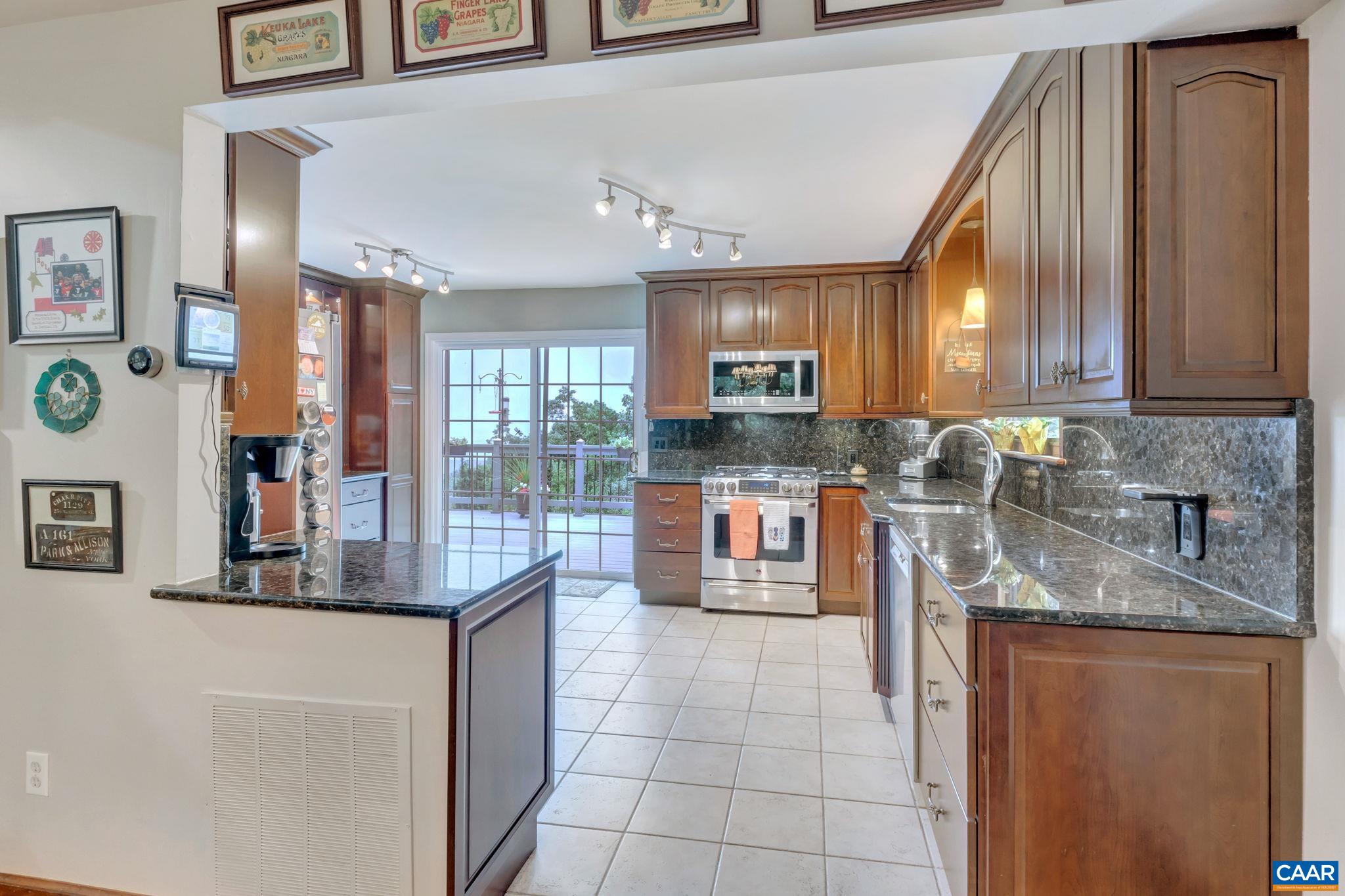 221 OLD STONY RIDGE RD