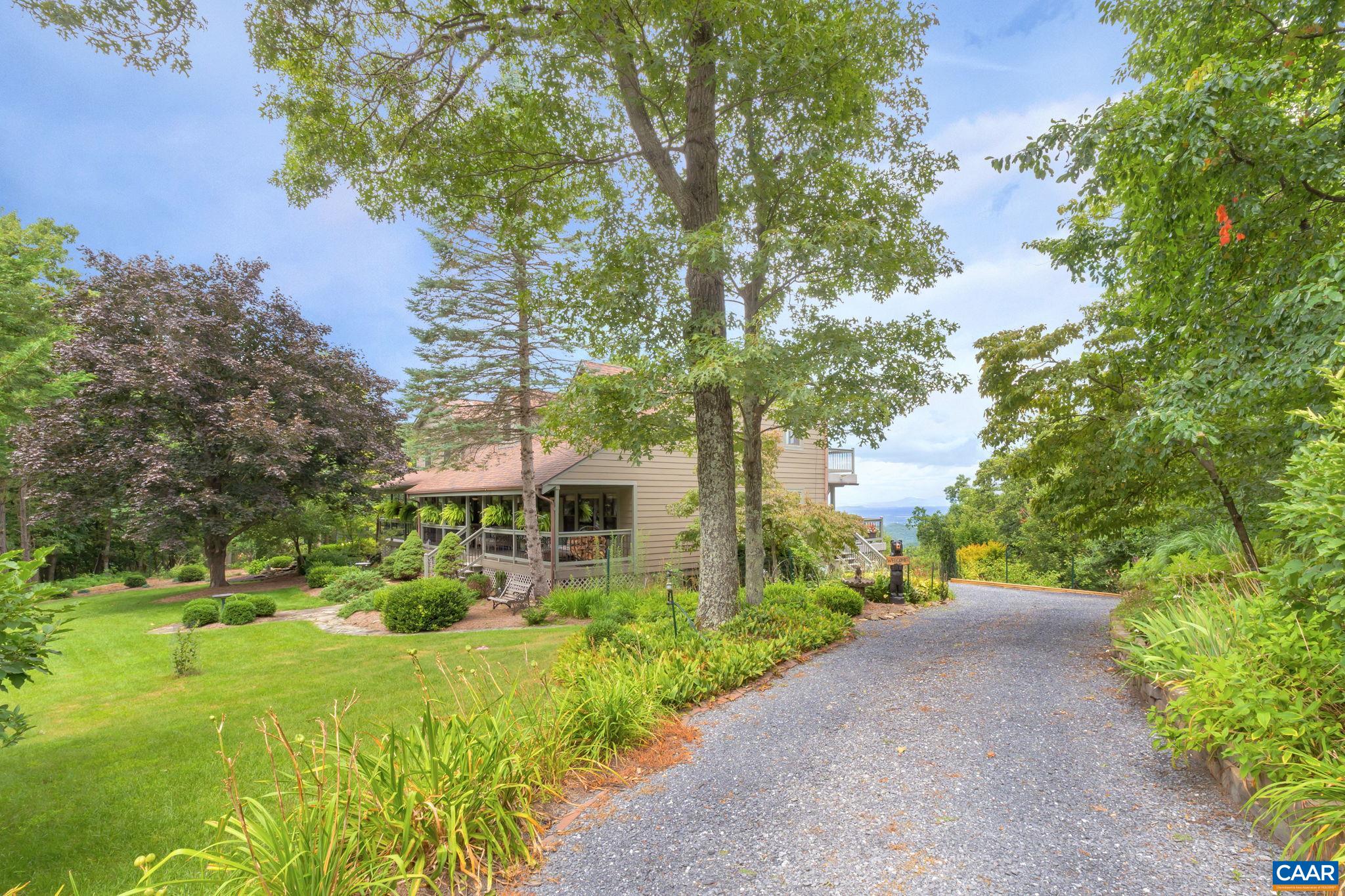 221 OLD STONY RIDGE RD