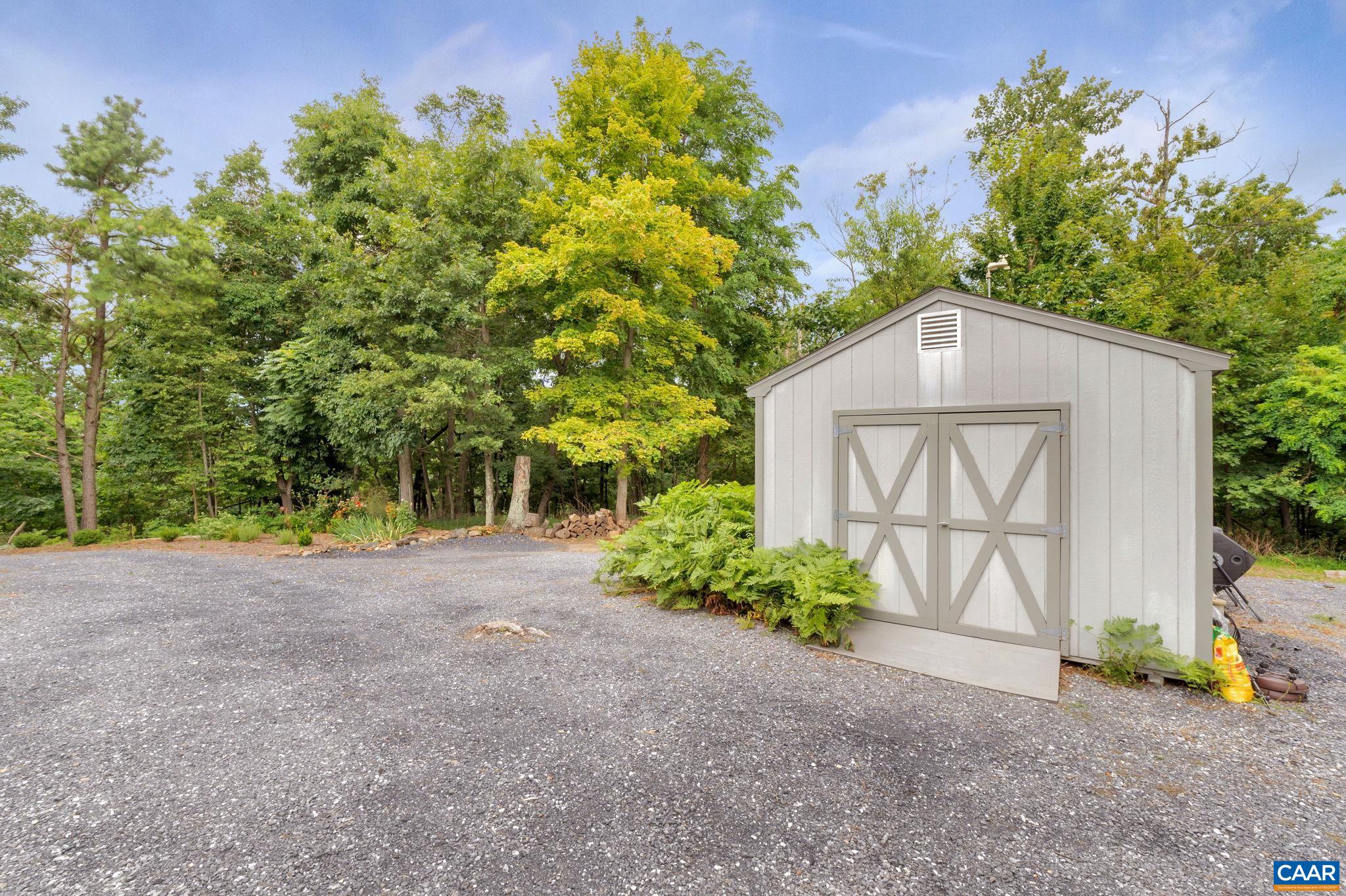 221 OLD STONY RIDGE RD