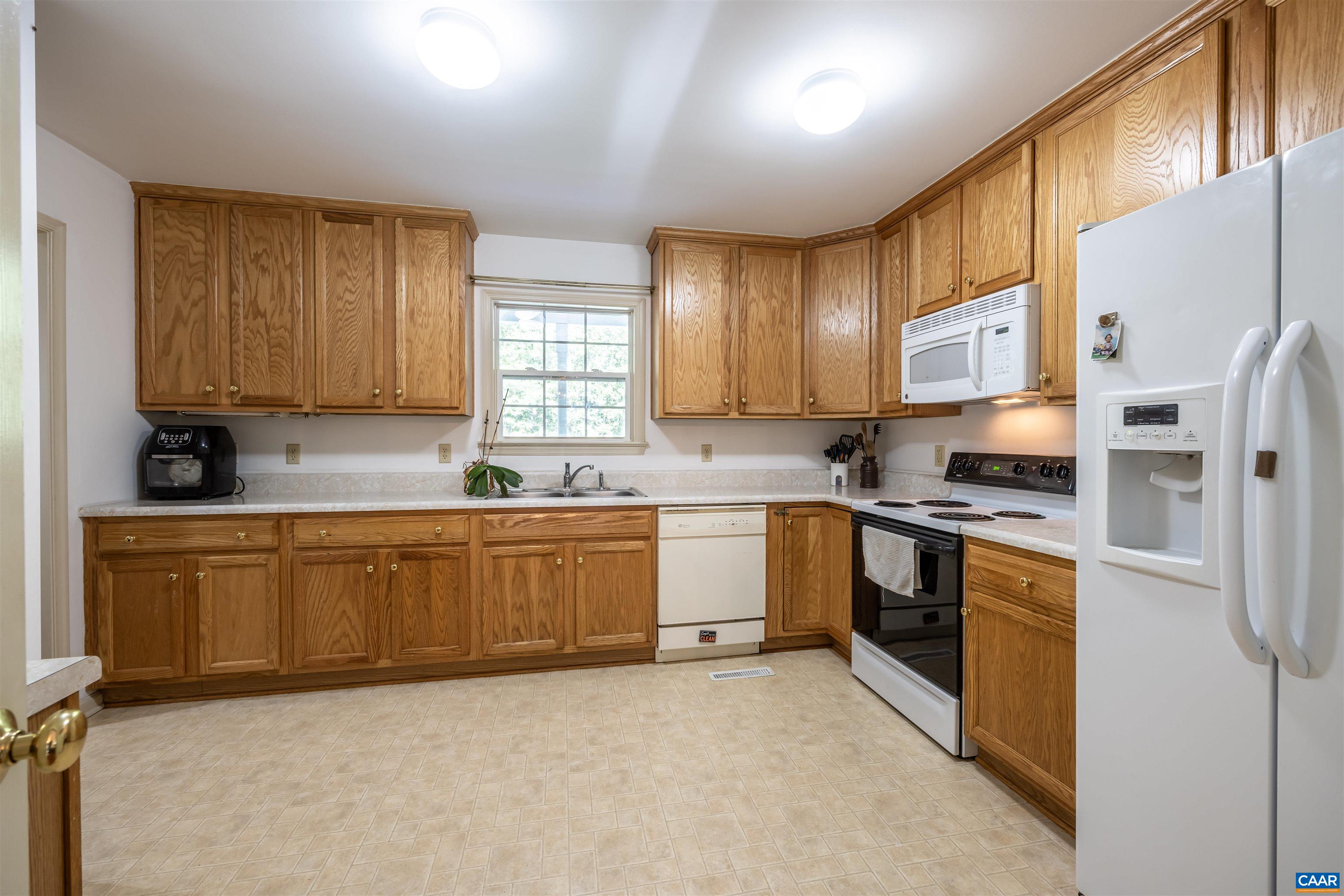 313 CARODON DR