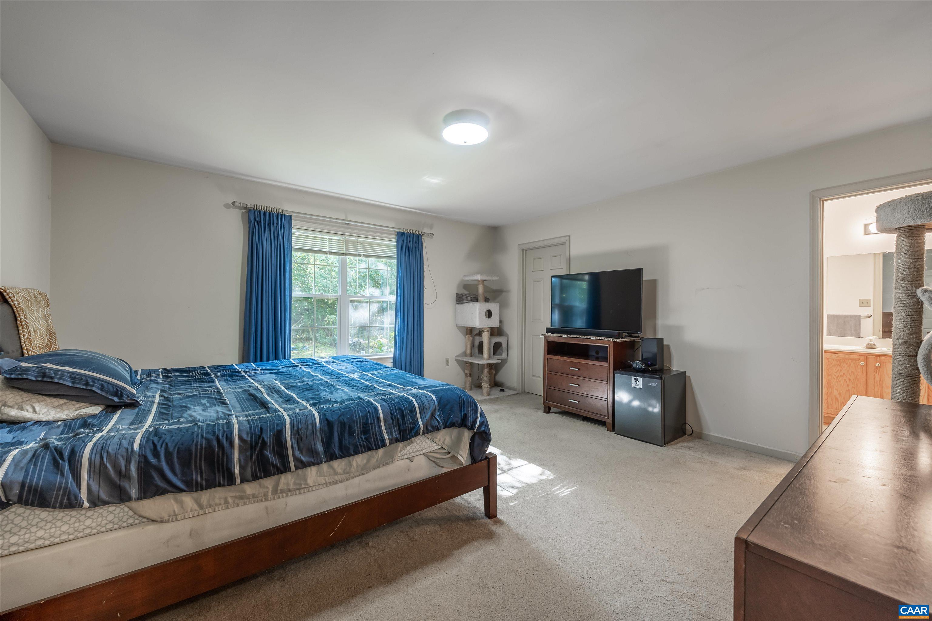 313 CARODON DR