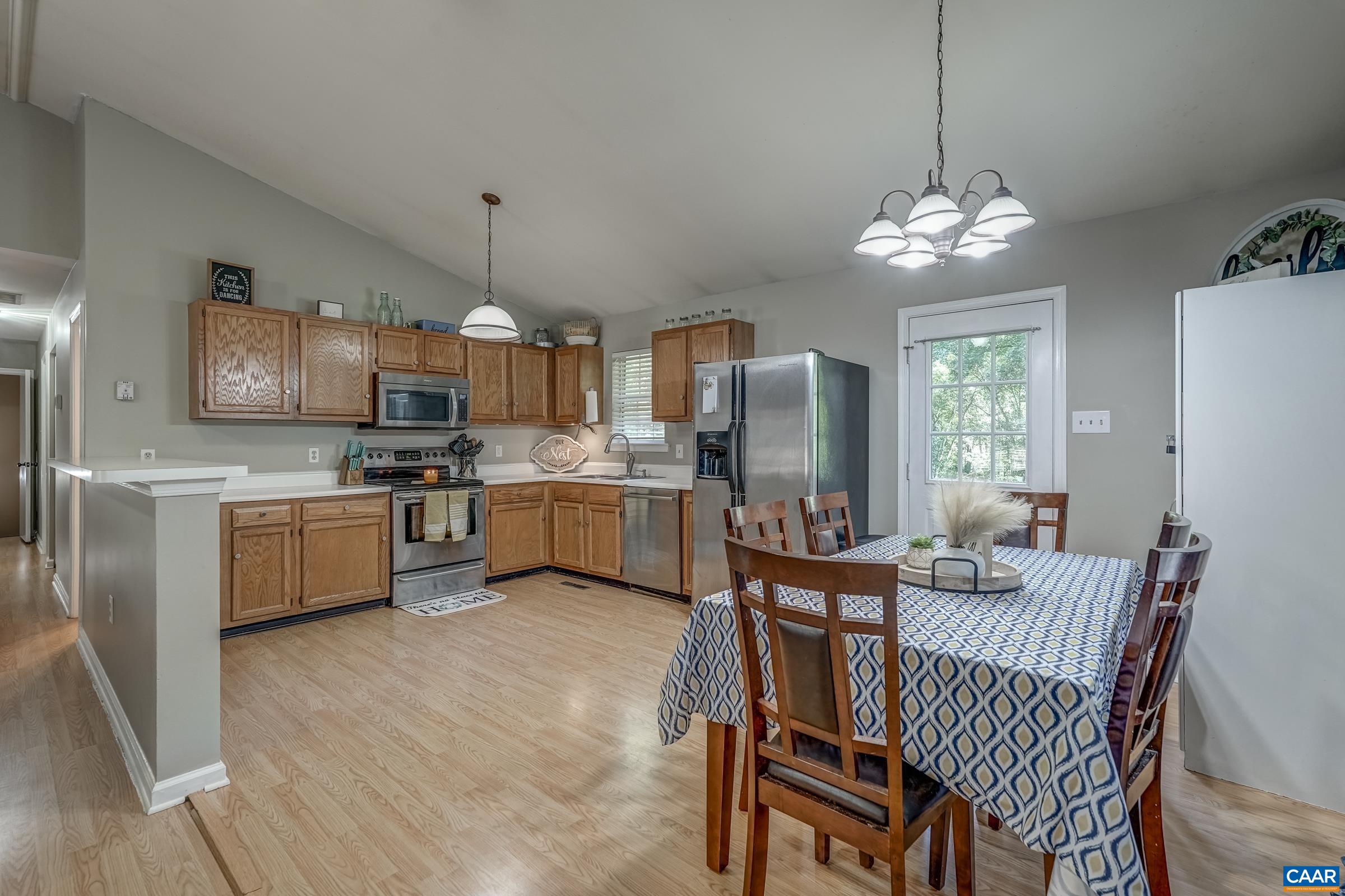 117 LARKSPUR RD