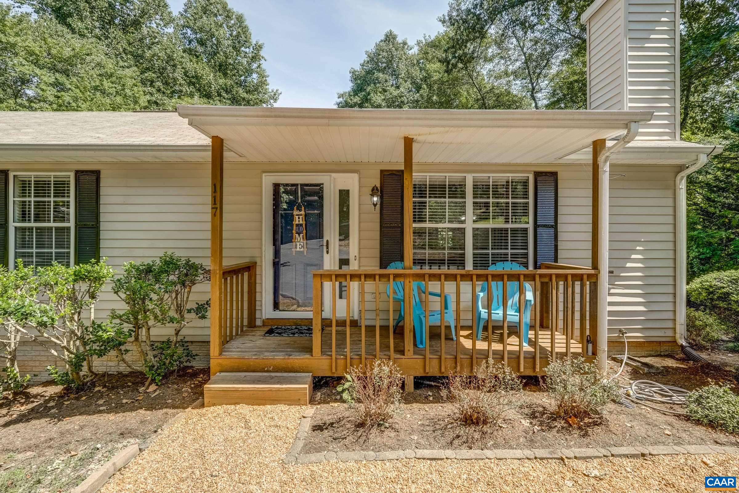 117 LARKSPUR RD