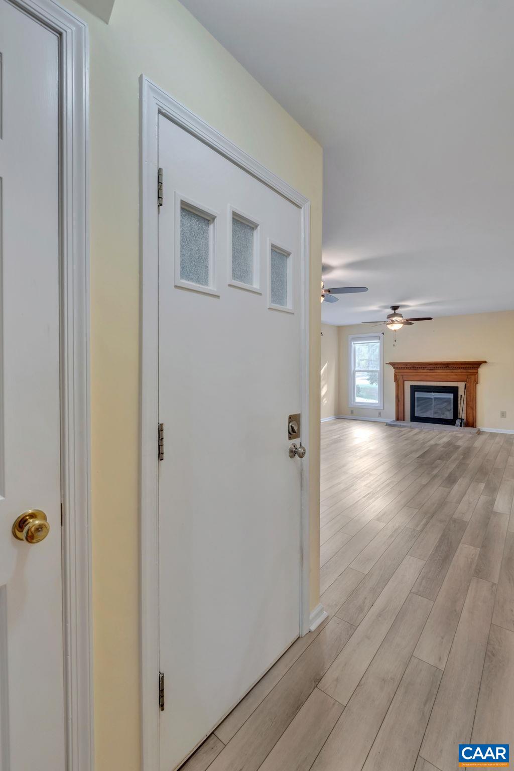 392 MINOR RIDGE RD