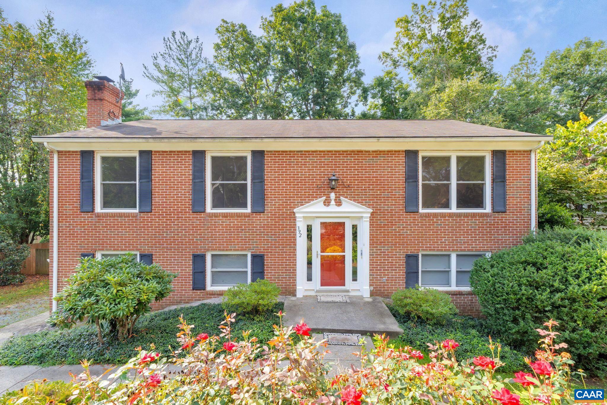 392 MINOR RIDGE RD