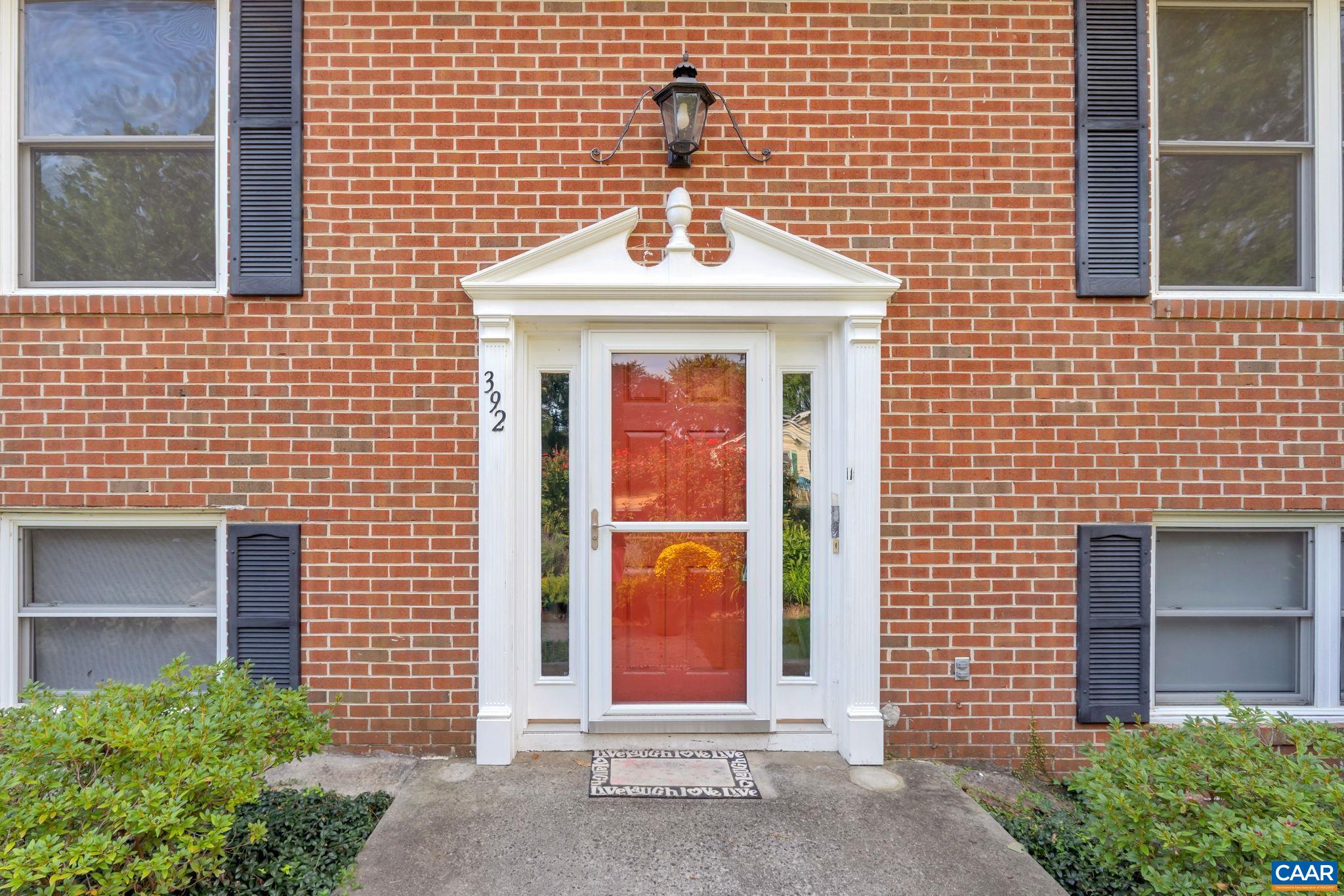 392 MINOR RIDGE RD