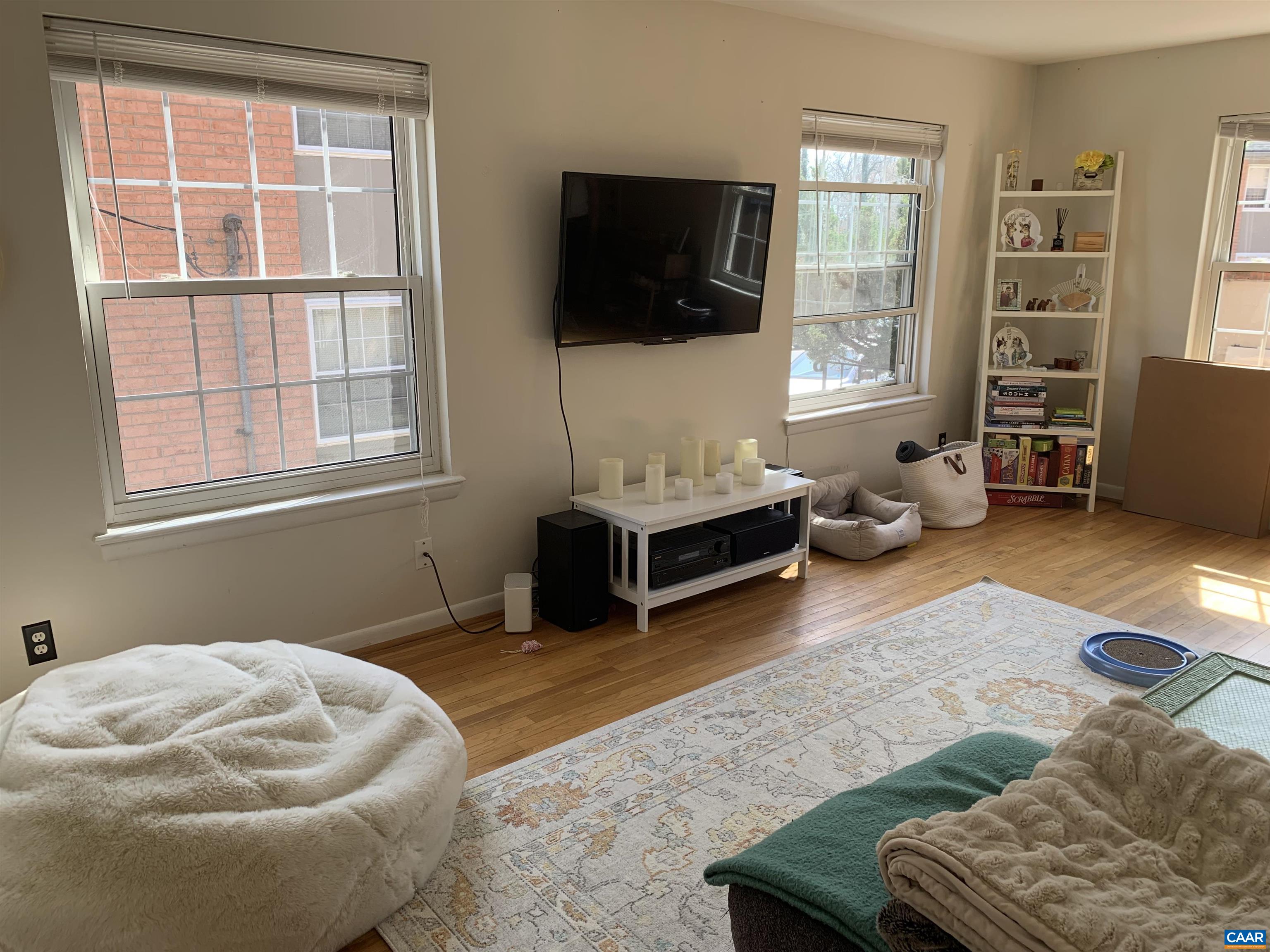2434 ARLINGTON BLVD Unit: d4
