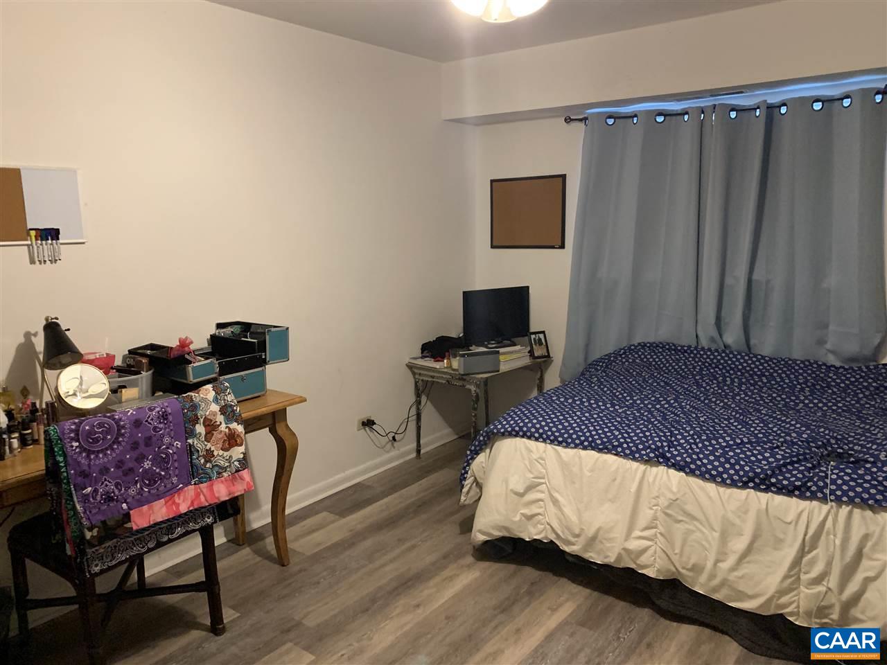 1215 WERTLAND ST Unit: a14