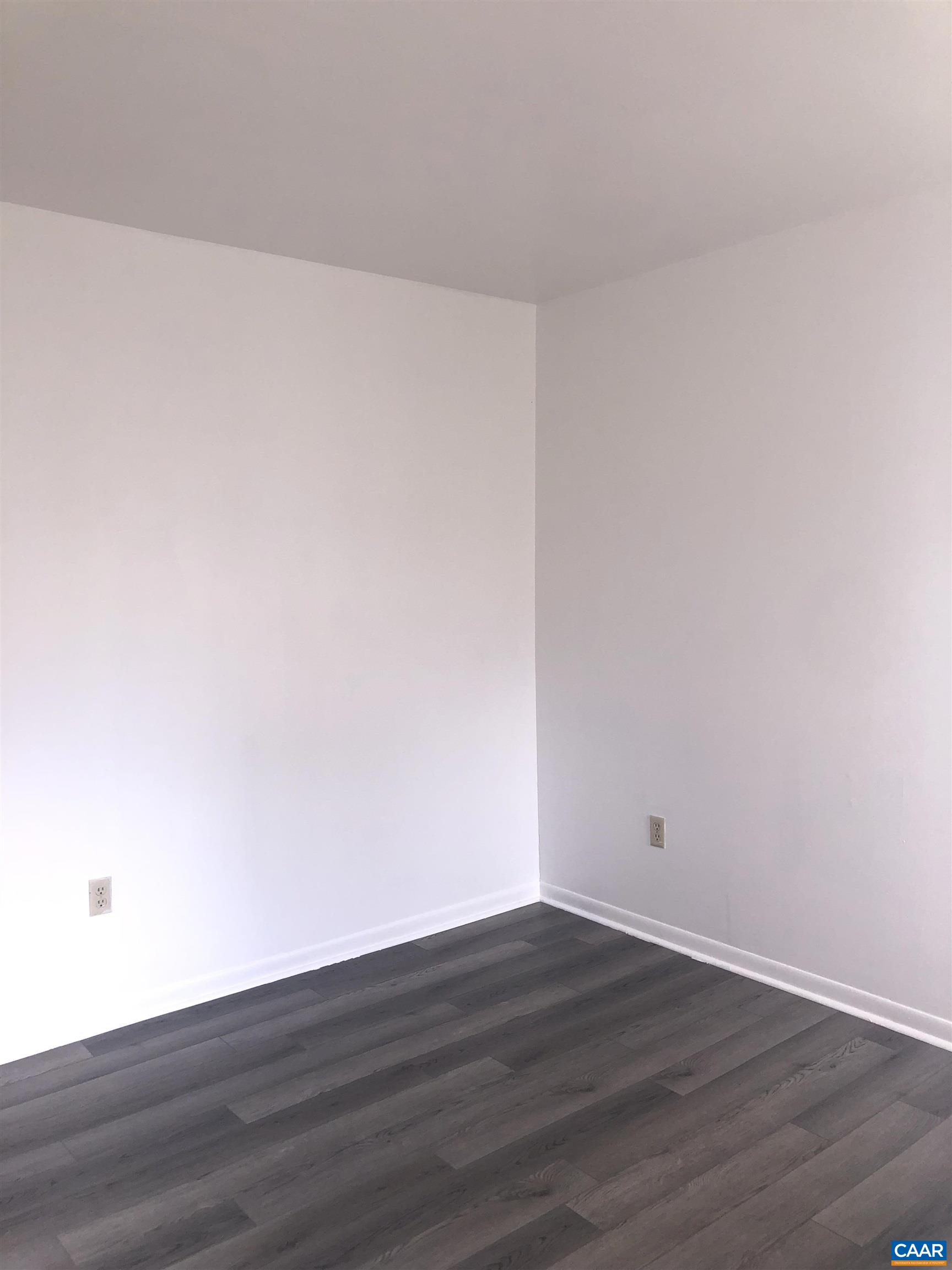 1307 WERTLAND ST Unit: c8