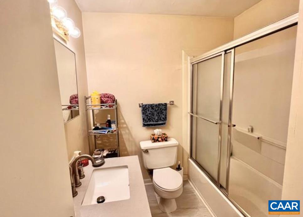 1215 WERTLAND ST Unit: b31
