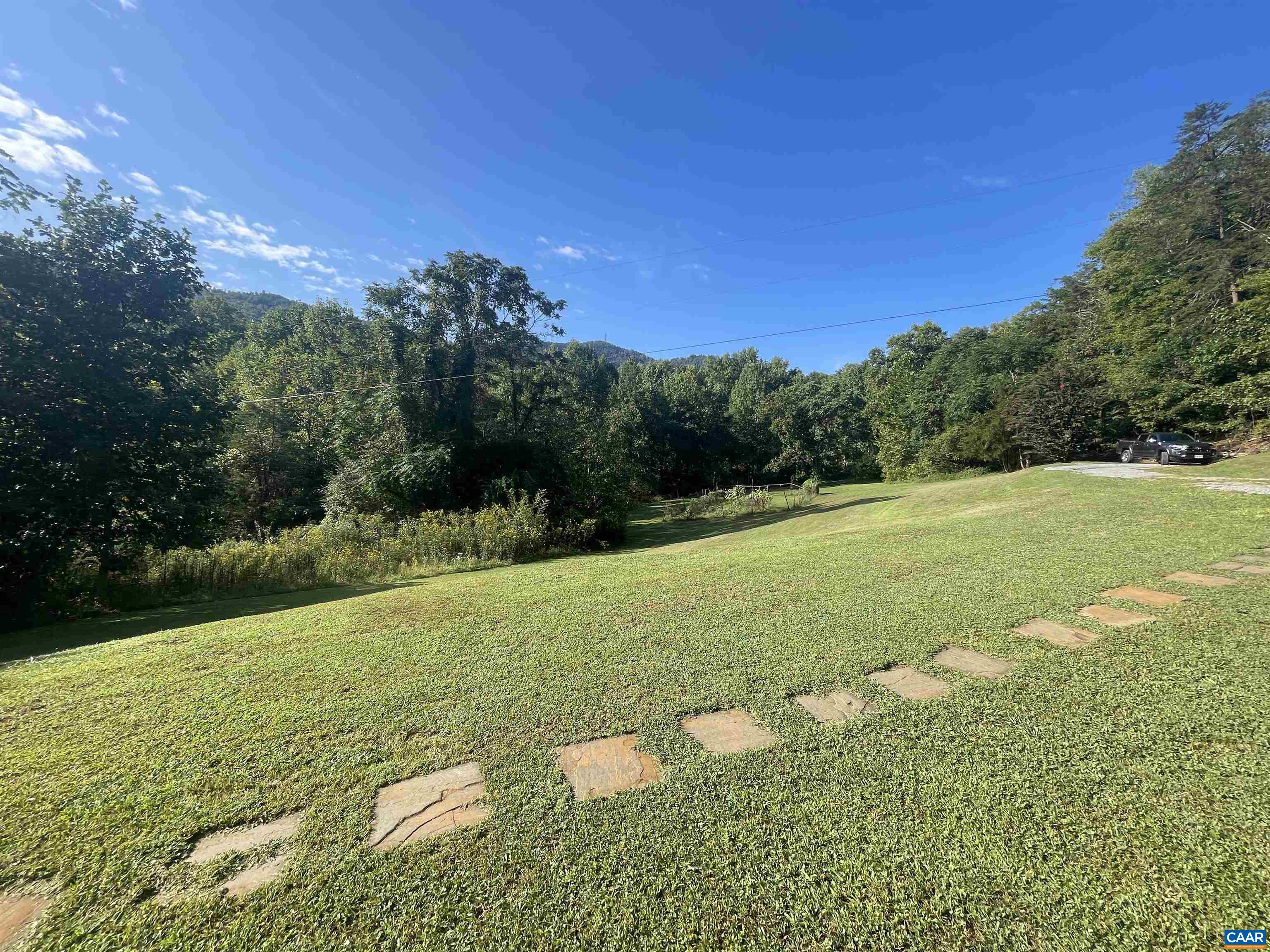 5000 WHEELERS COVE RD