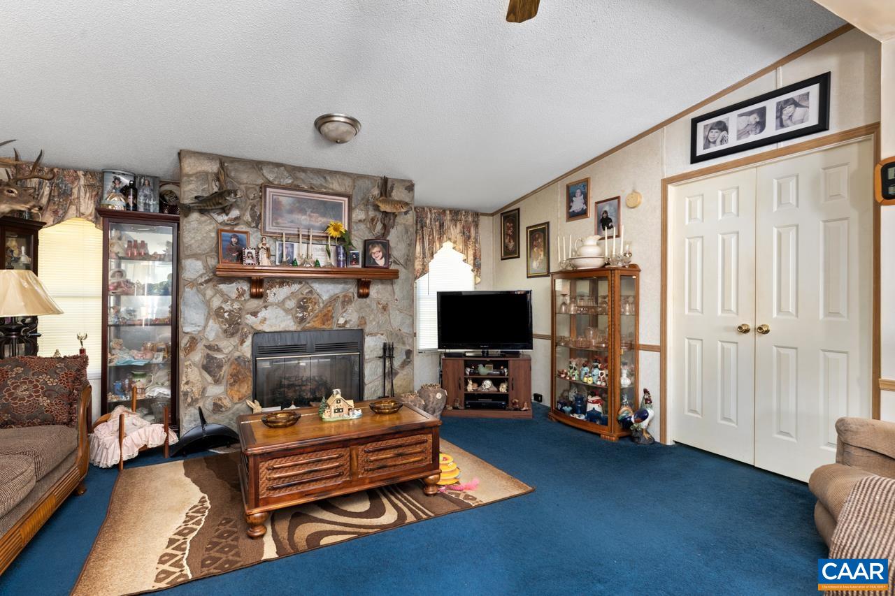 5000 WHEELERS COVE RD