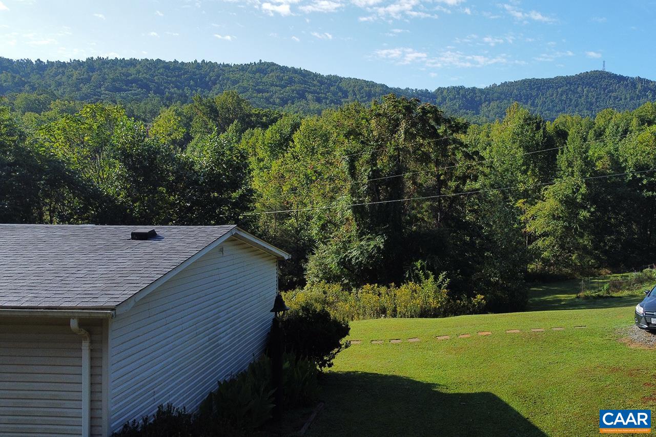 5000 WHEELERS COVE RD