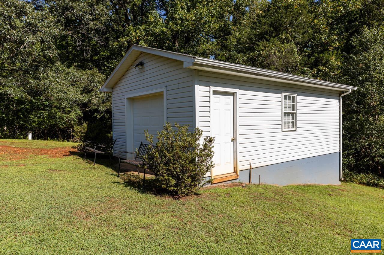 5000 WHEELERS COVE RD