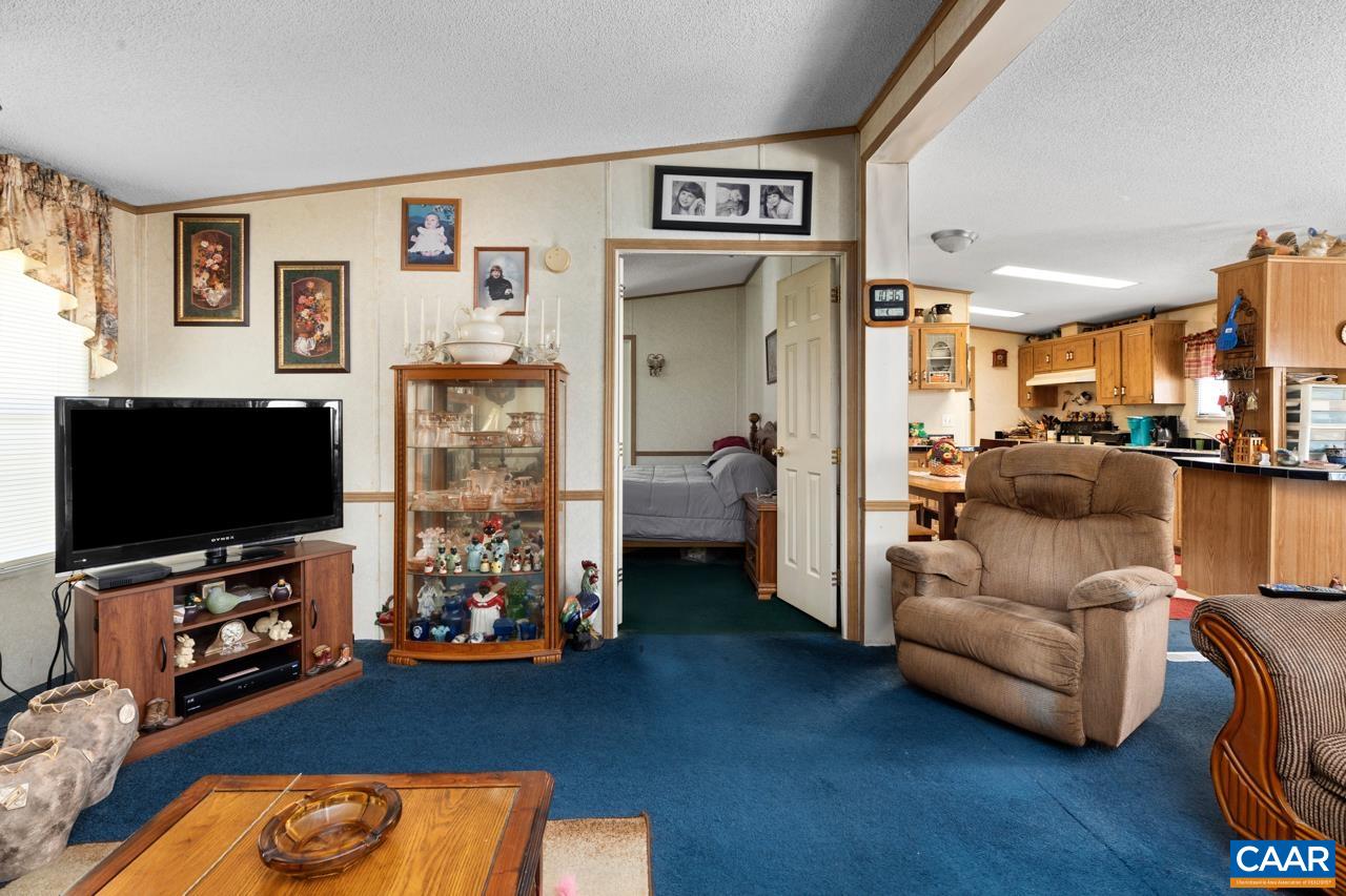 5000 WHEELERS COVE RD