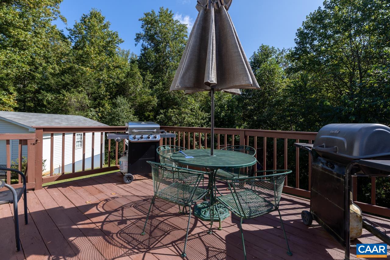 5000 WHEELERS COVE RD
