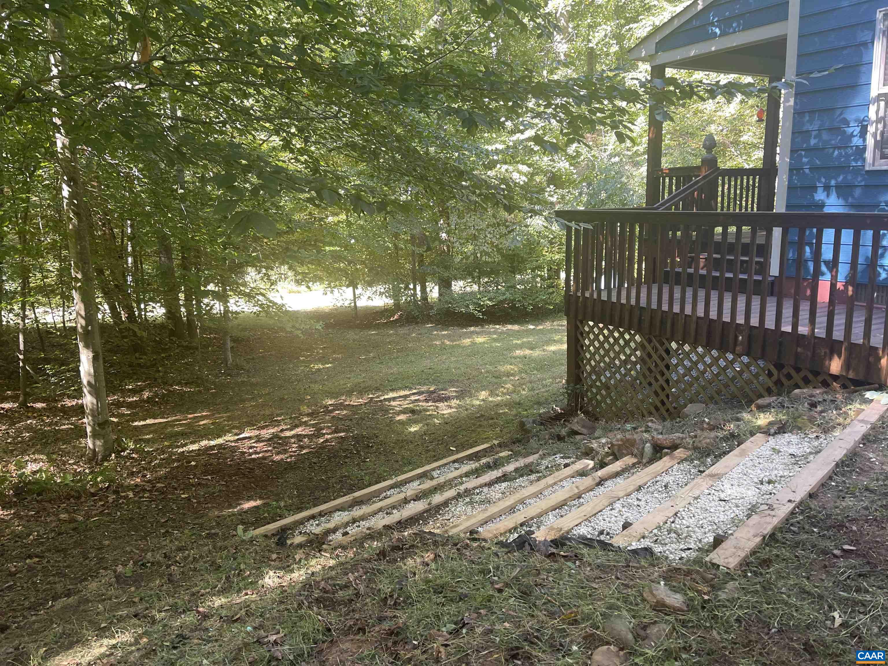 1111 HILL HOLLOW RD