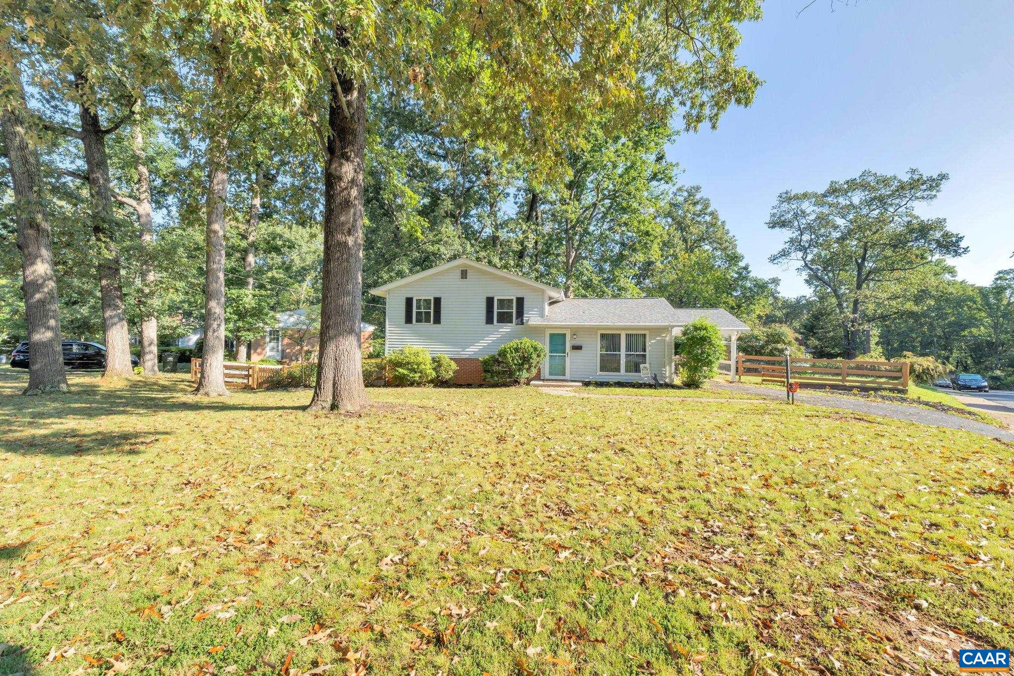 617 SHAMROCK RD