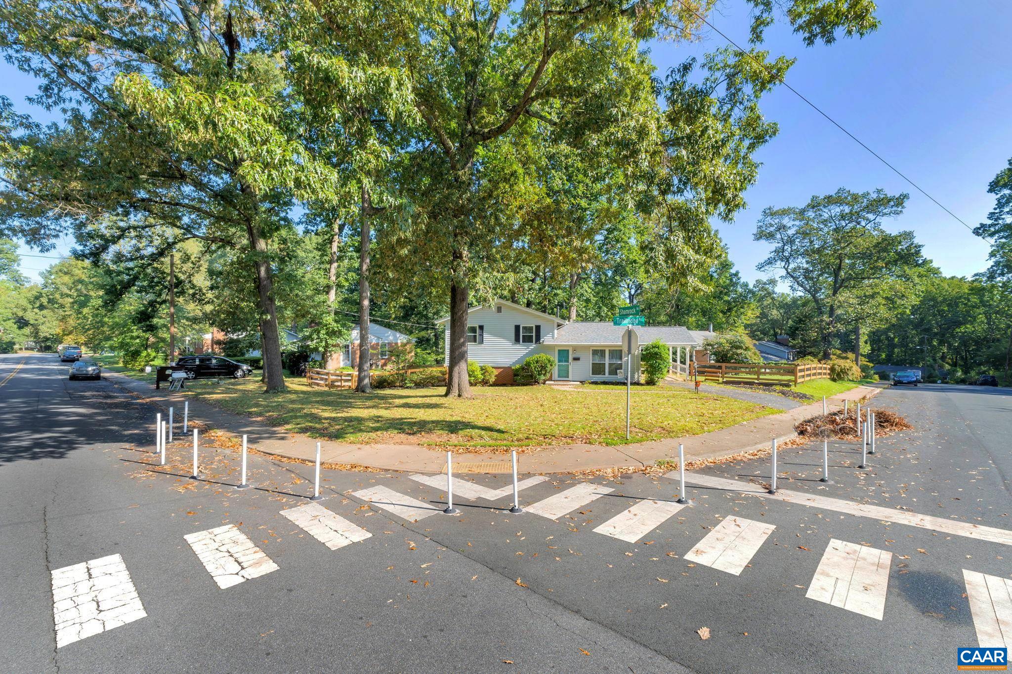 617 SHAMROCK RD