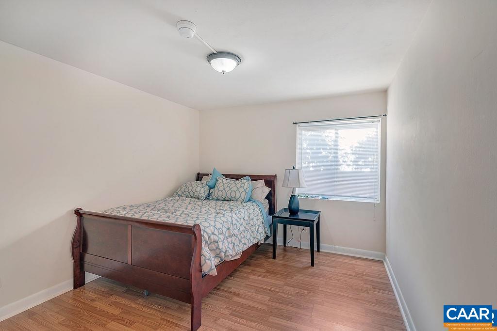 1800 JEFFERSON PARK AVE Unit: 16