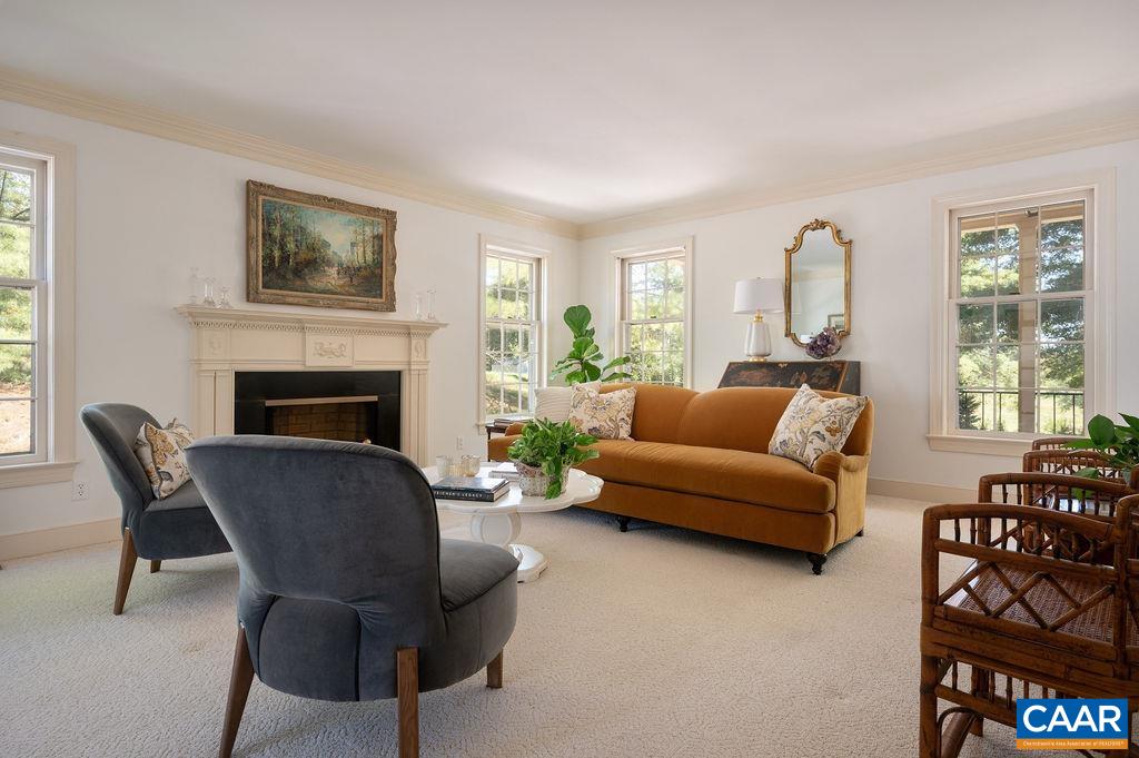 36 EDNAM VILLAGE ST