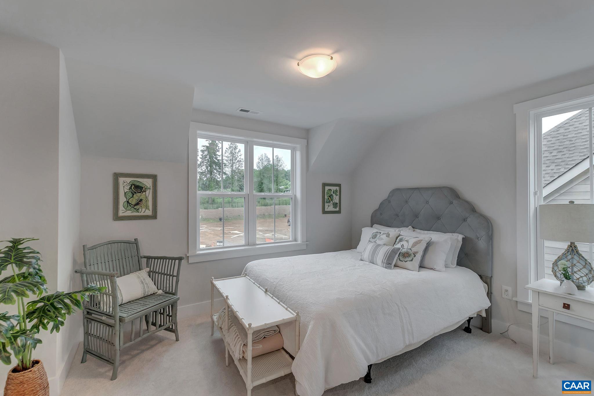 4006 MARIE CURIE CT