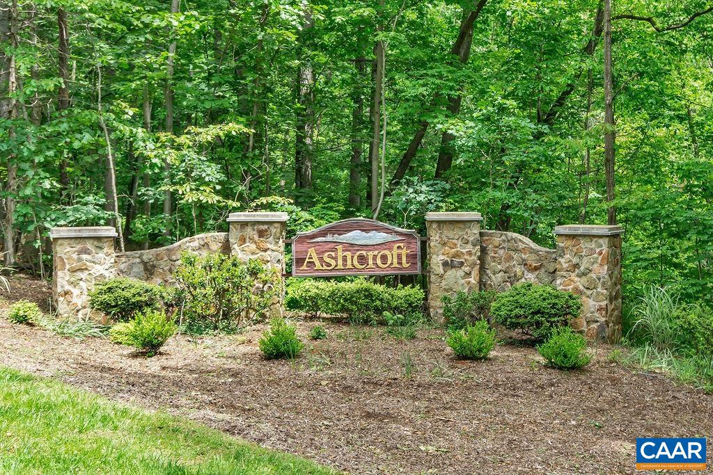 1781 LOCUST SHADE LN