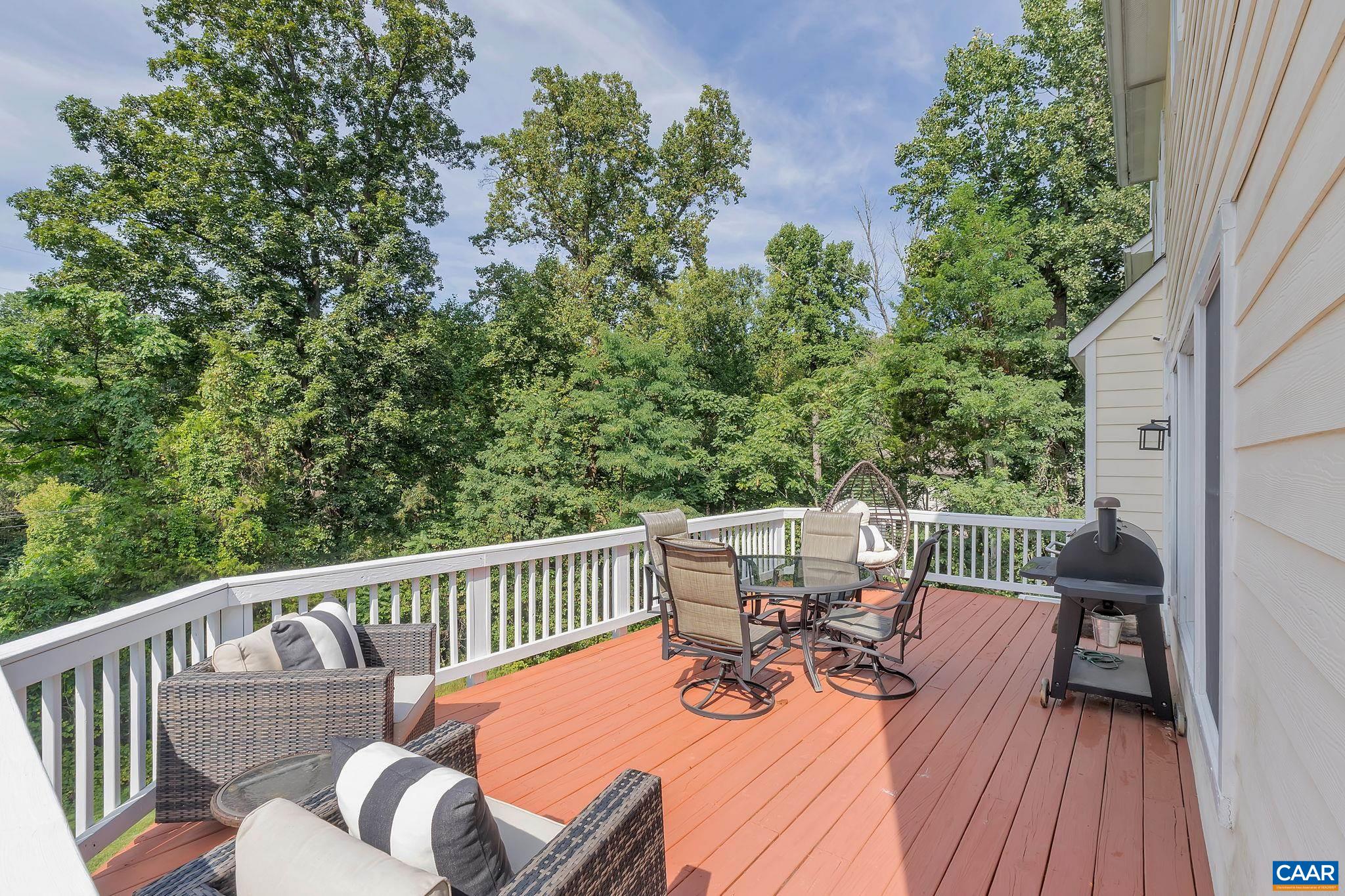 1781 LOCUST SHADE LN